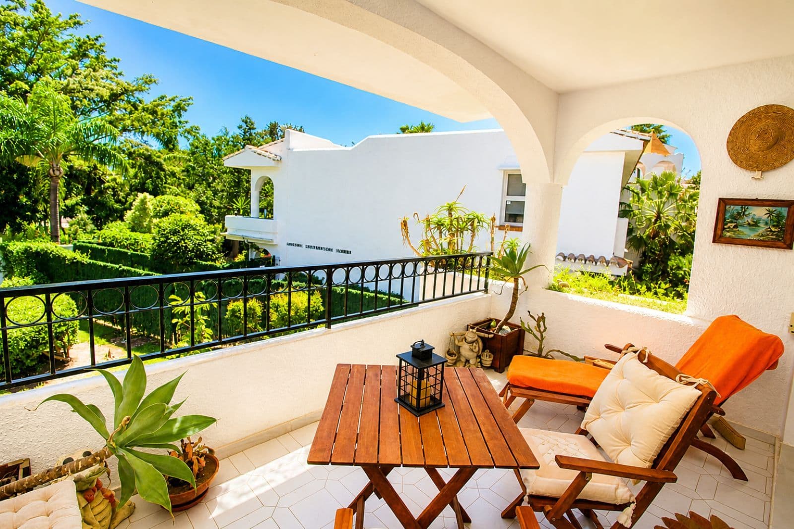 Top Floor Studio in Miraflores, Mijas
