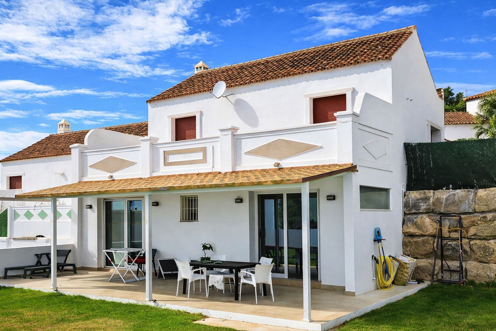 Semi-Detached House in Casares Playa, Casares