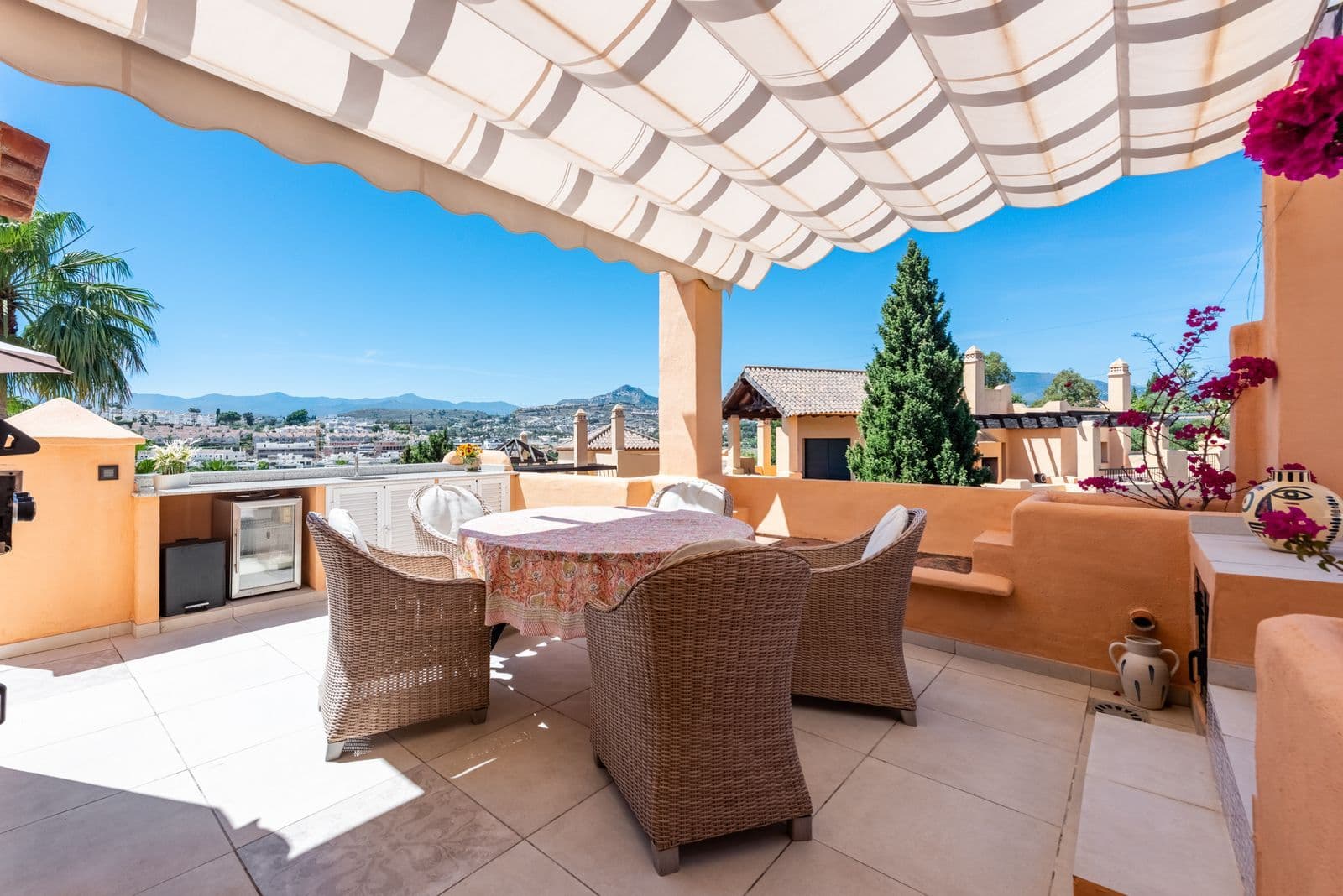 Penthouse Duplex in Atalaya, Estepona