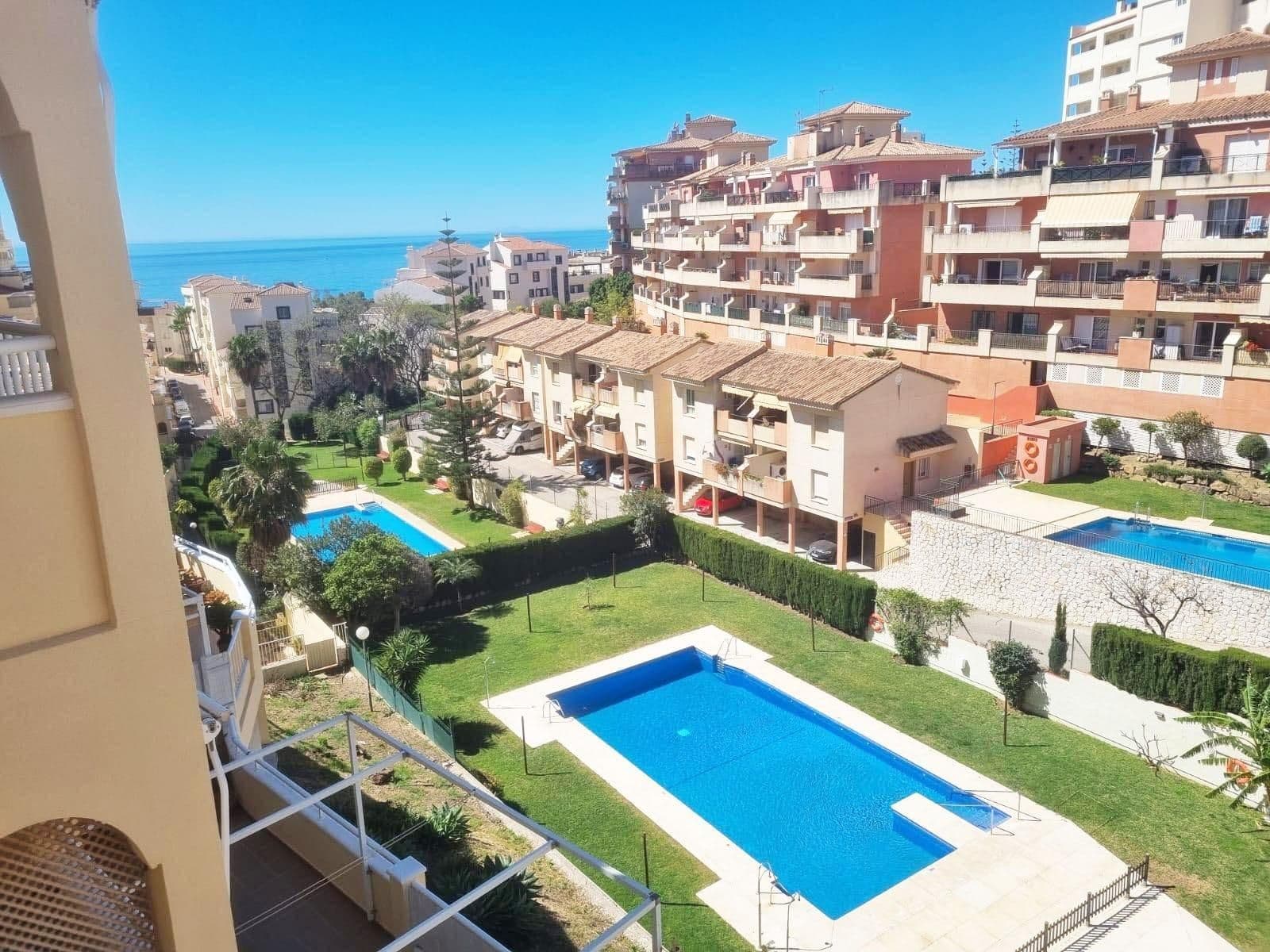 Penthouse in Benalmadena Costa, Benalmádena