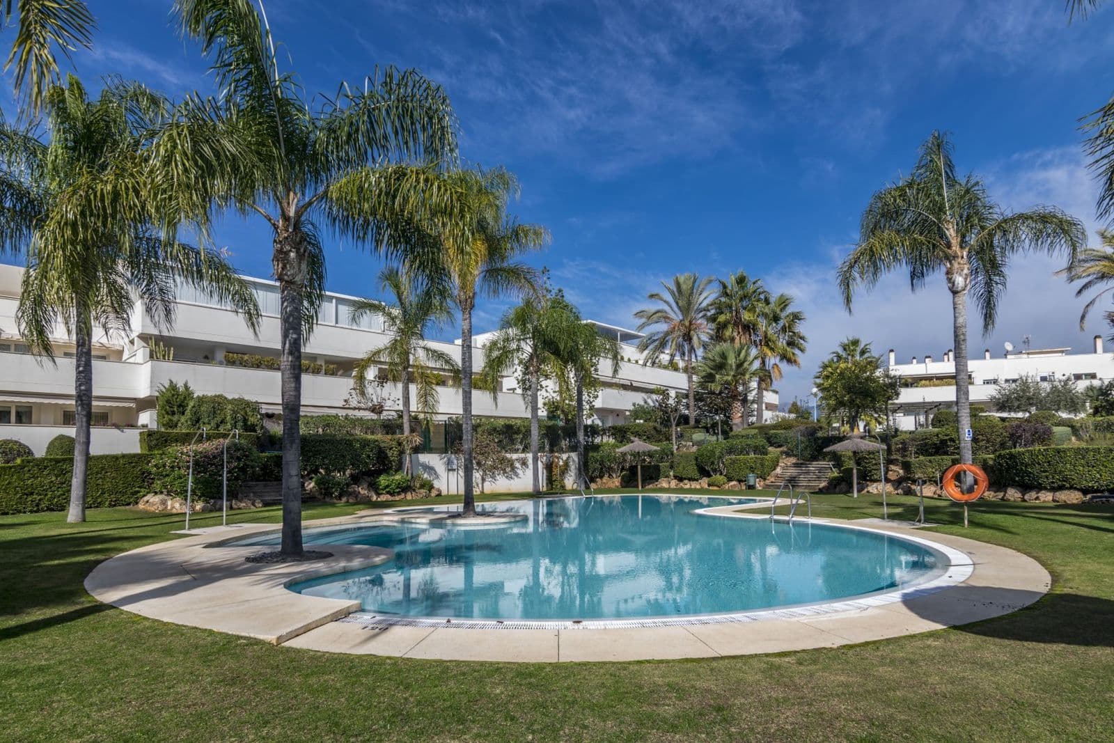 Ground Floor Apartment in Nueva Andalucía, Nueva Andalucía