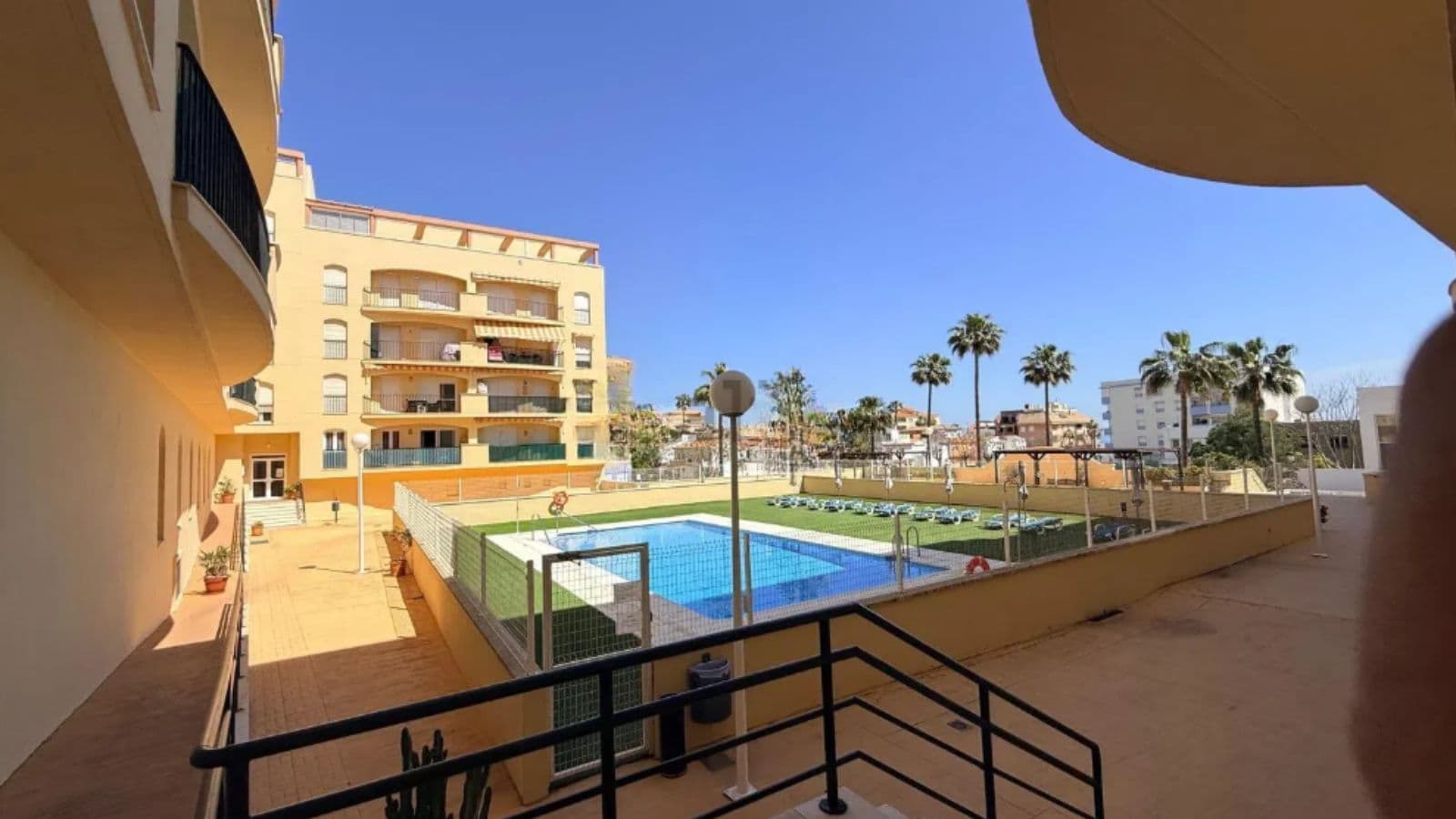 Middle Floor Apartment in Casares, Casares