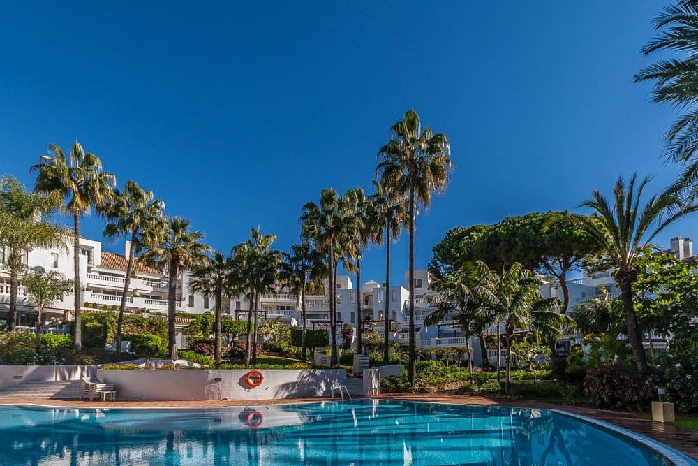 Penthouse in Elviria, Marbella East