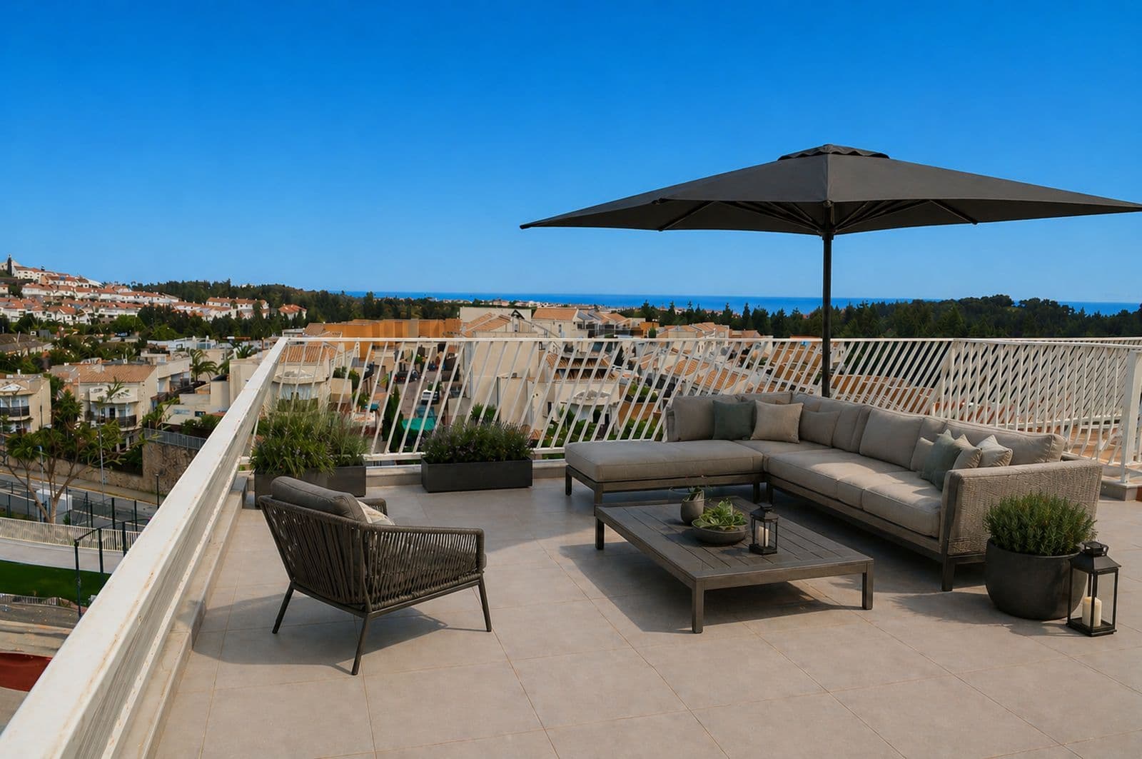 Top Floor Apartment in La Cala de Mijas, Mijas
