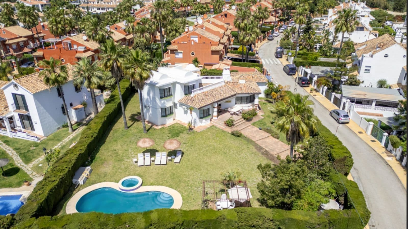 Detached Villa in Estepona, Estepona