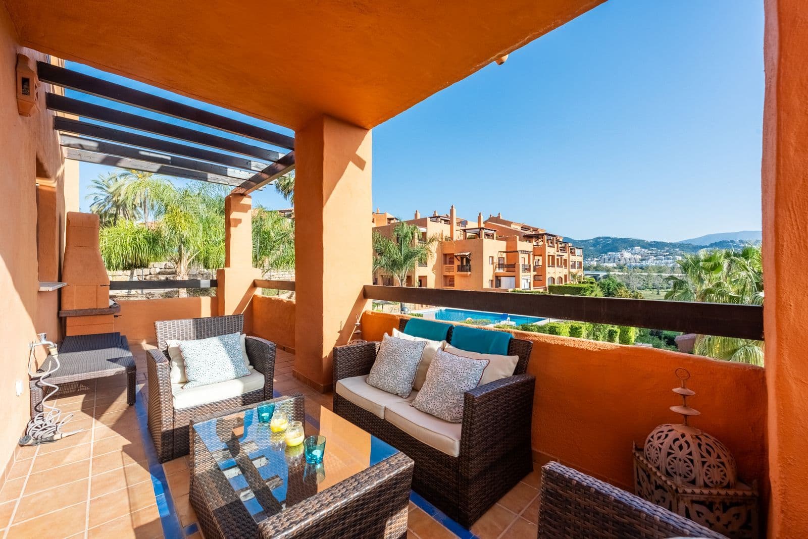 Middle Floor Apartment in Benahavís, Benahavís