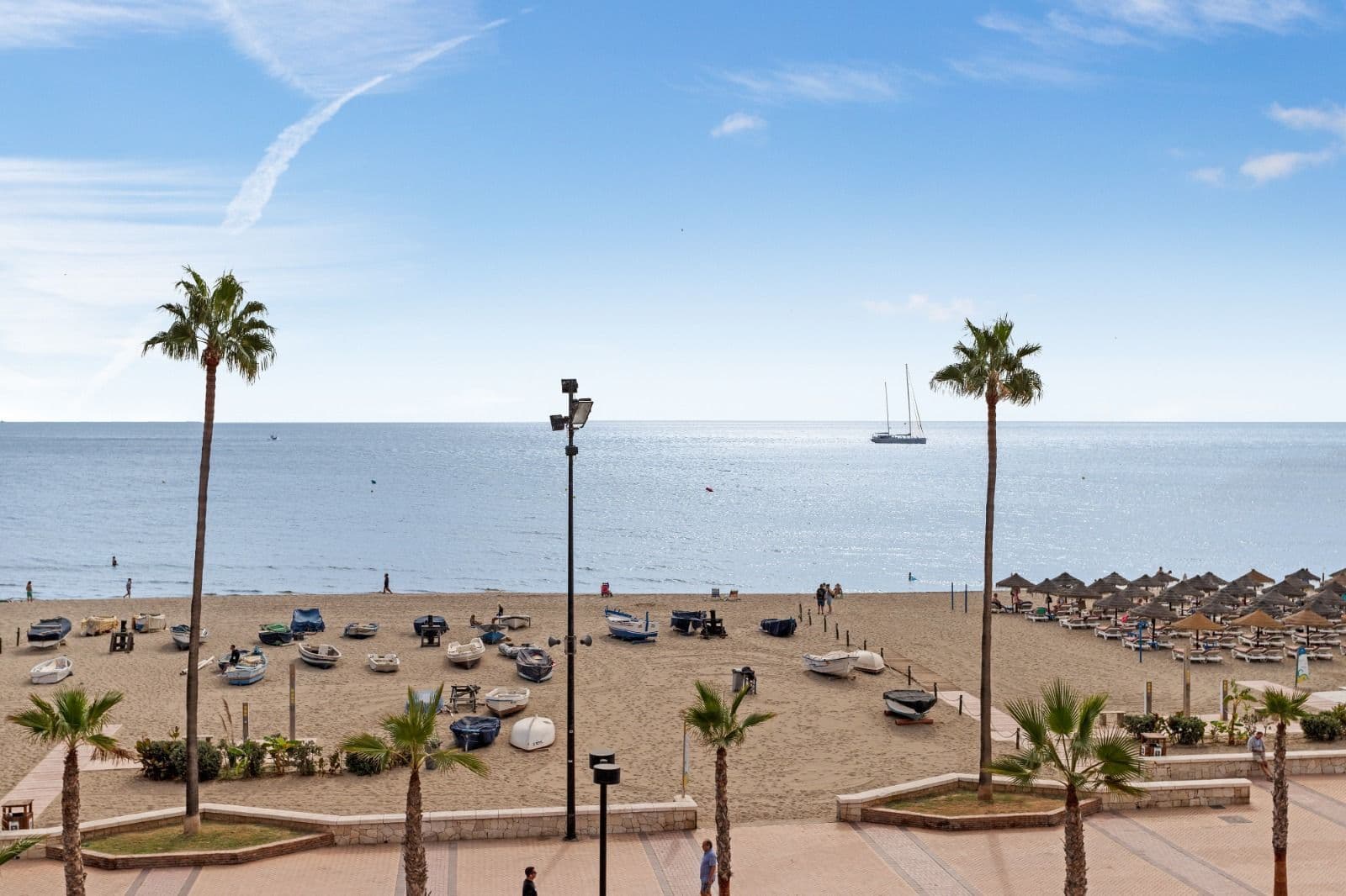 Middle Floor Apartment in Fuengirola, Fuengirola