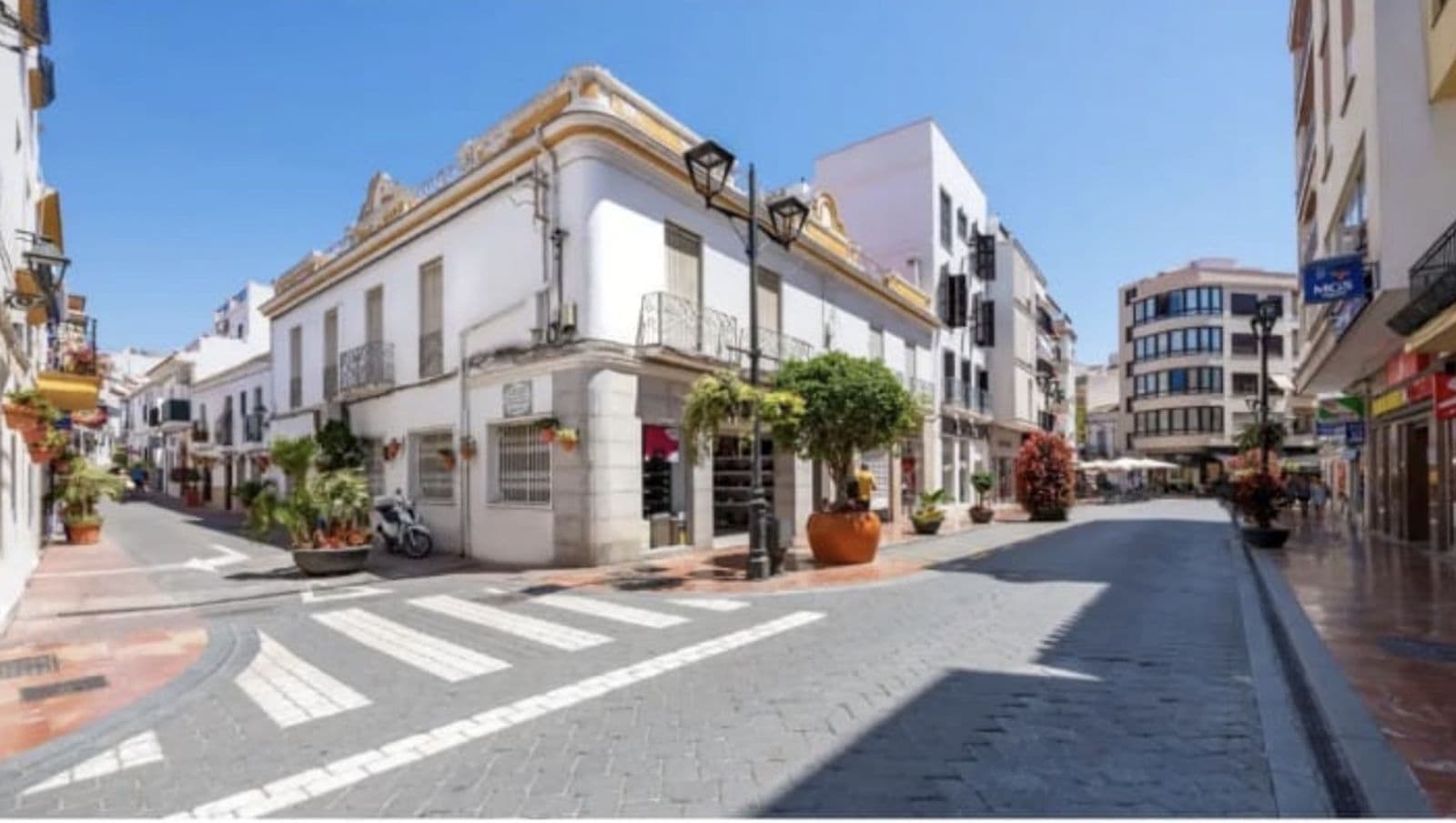 Building in Estepona, Estepona