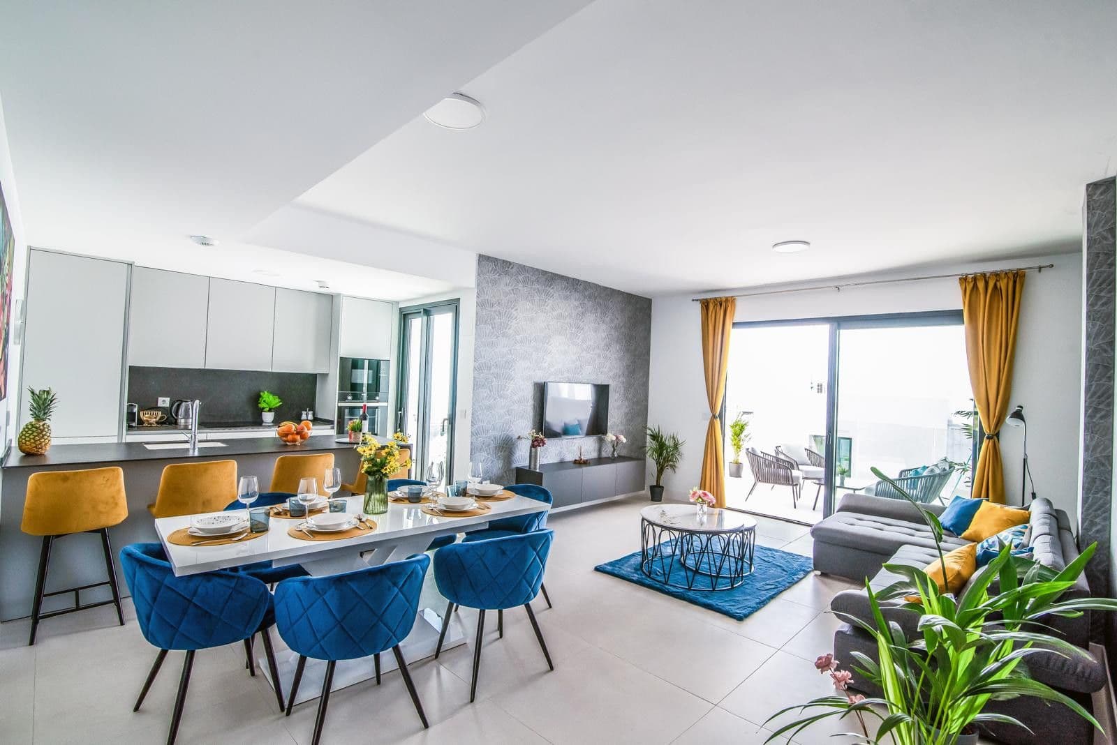 Middle Floor Apartment in Fuengirola, Fuengirola