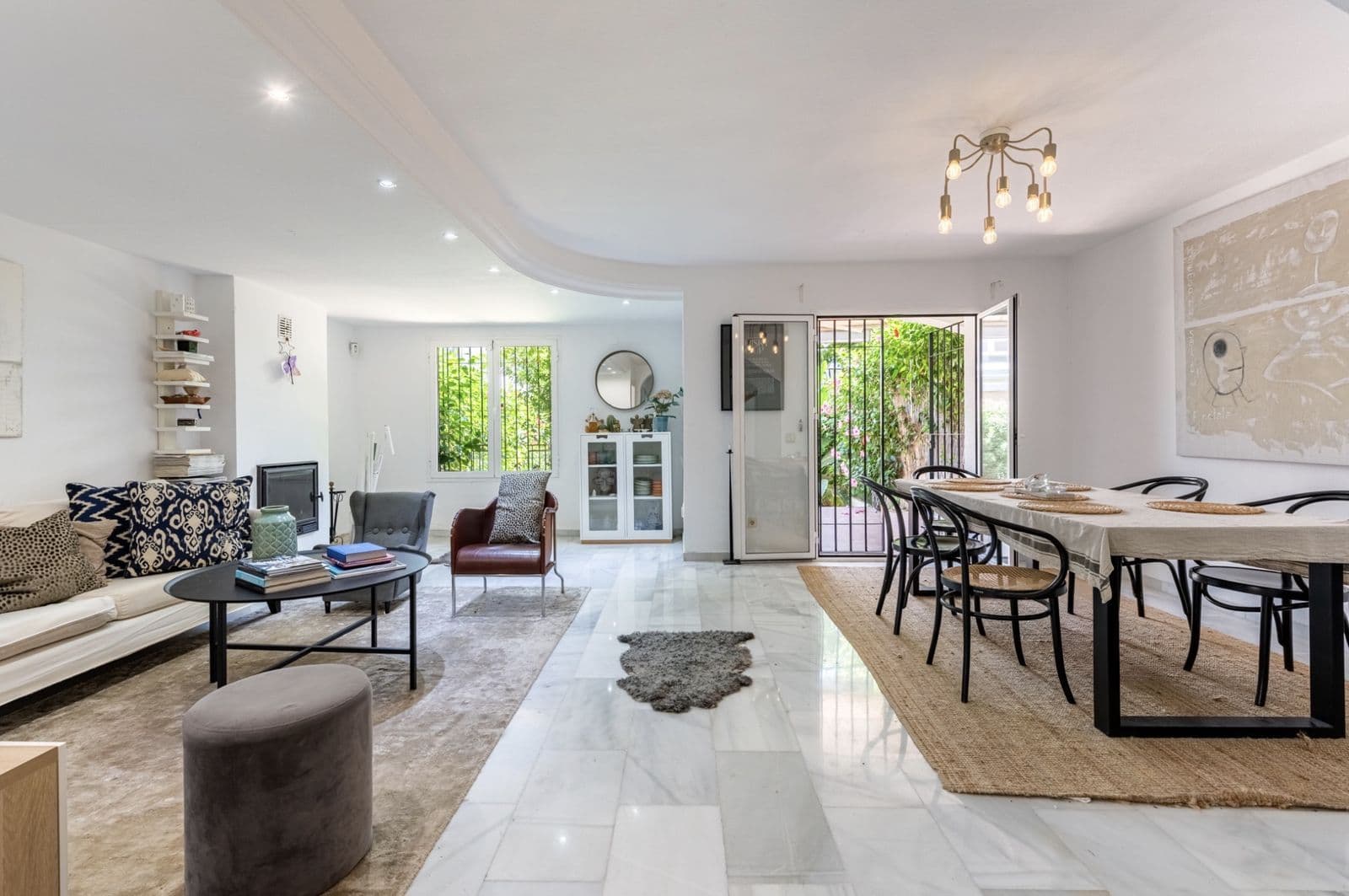Townhouse in The Golden Mile, Marbella