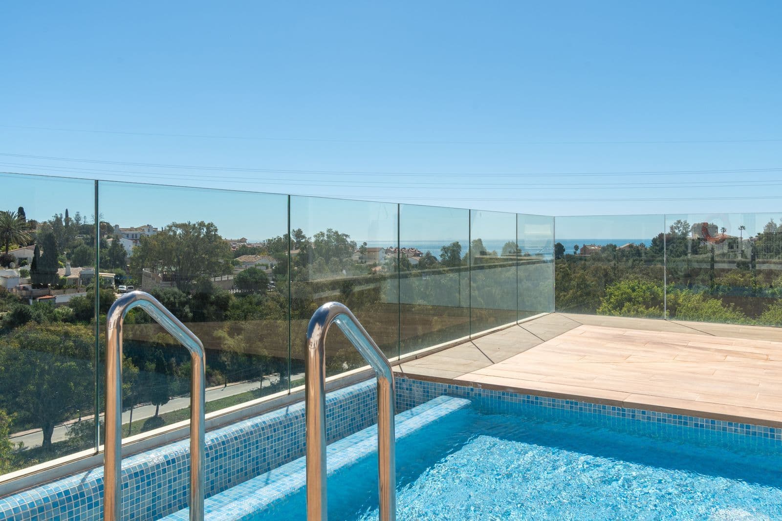 Middle Floor Apartment in Fuengirola, Fuengirola