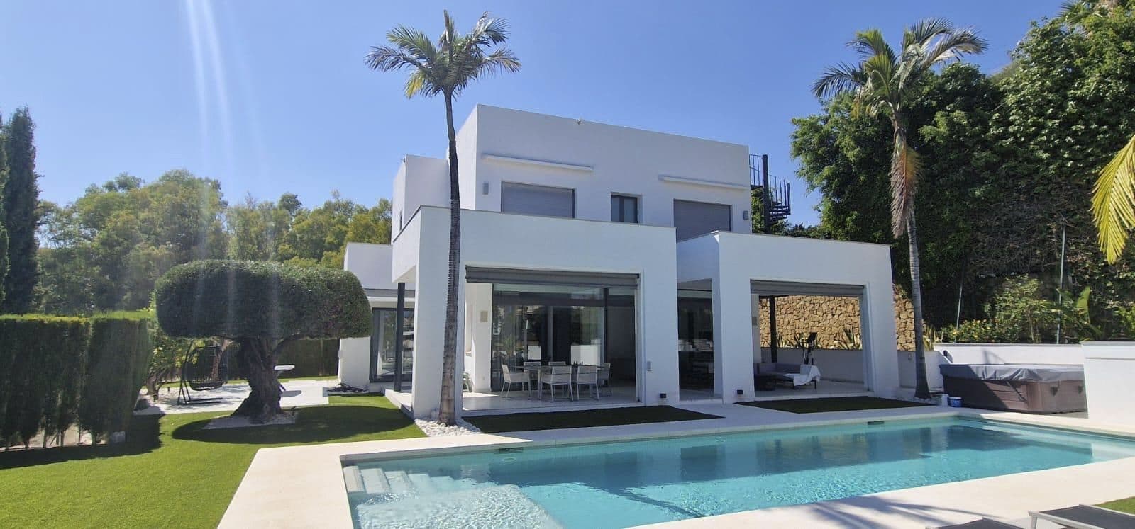 Detached Villa in Nueva Andalucía, Nueva Andalucía