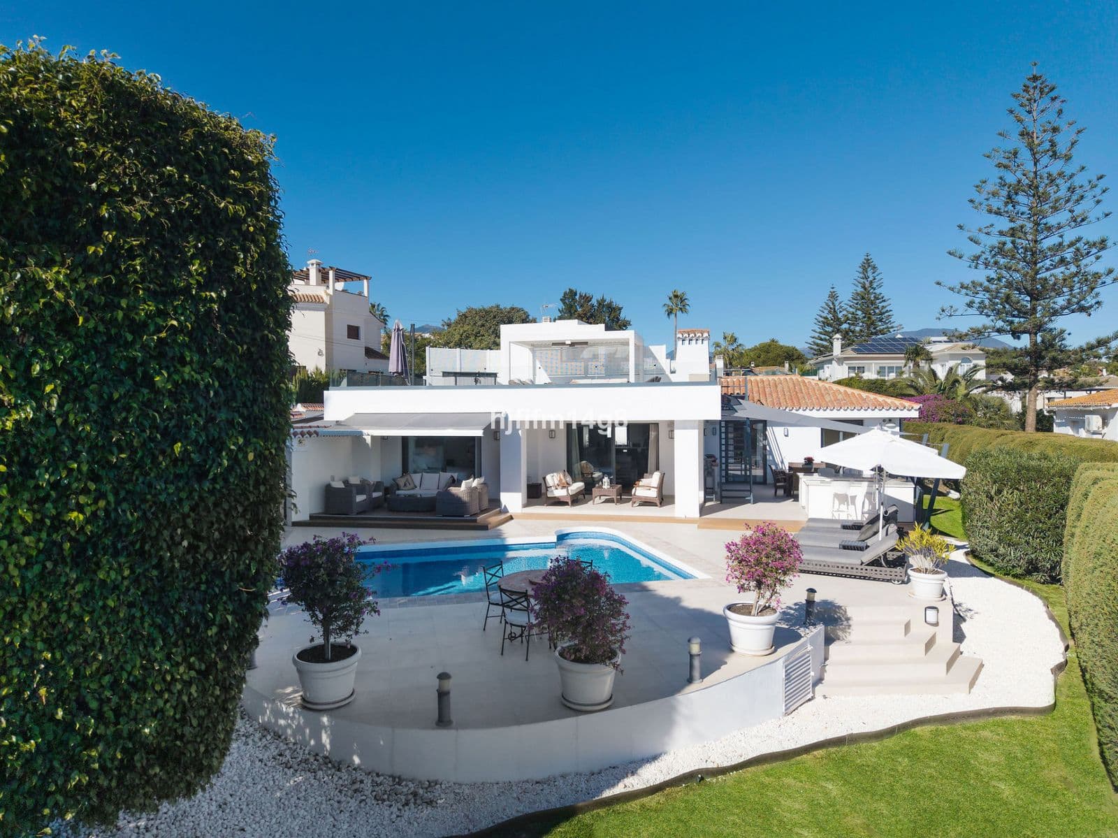 Detached Villa in Nueva Andalucía, Nueva Andalucía