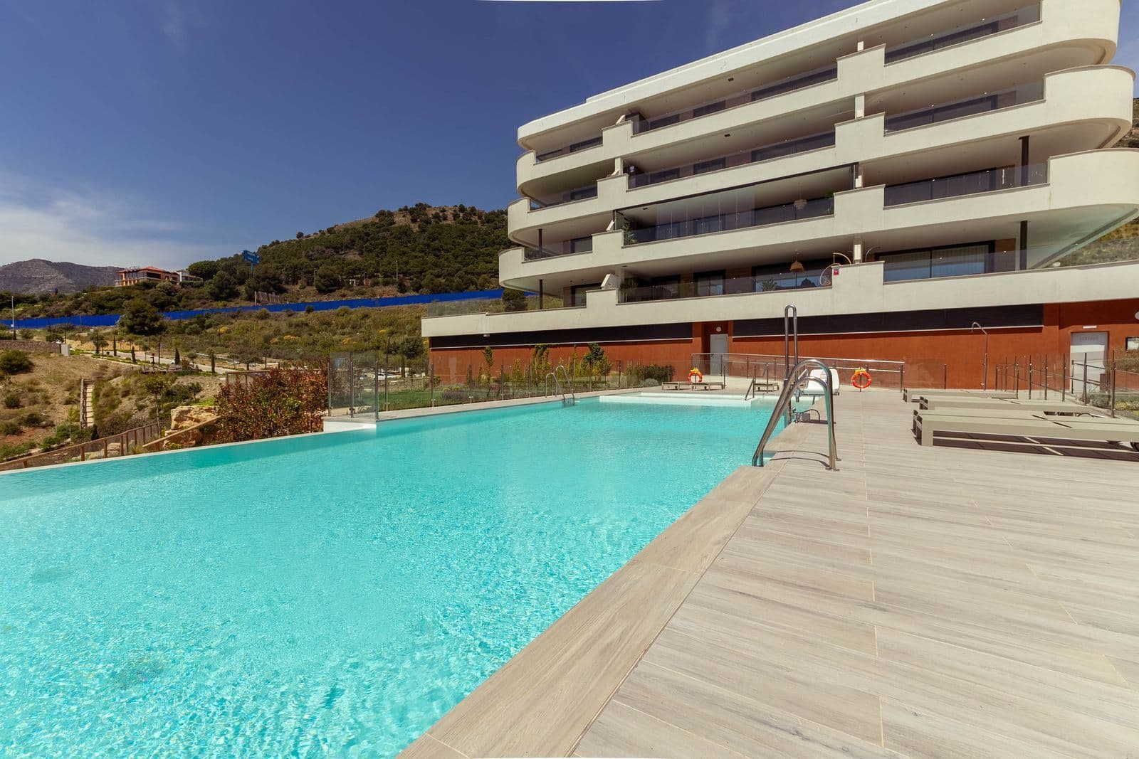 Middle Floor Apartment in Fuengirola, Fuengirola