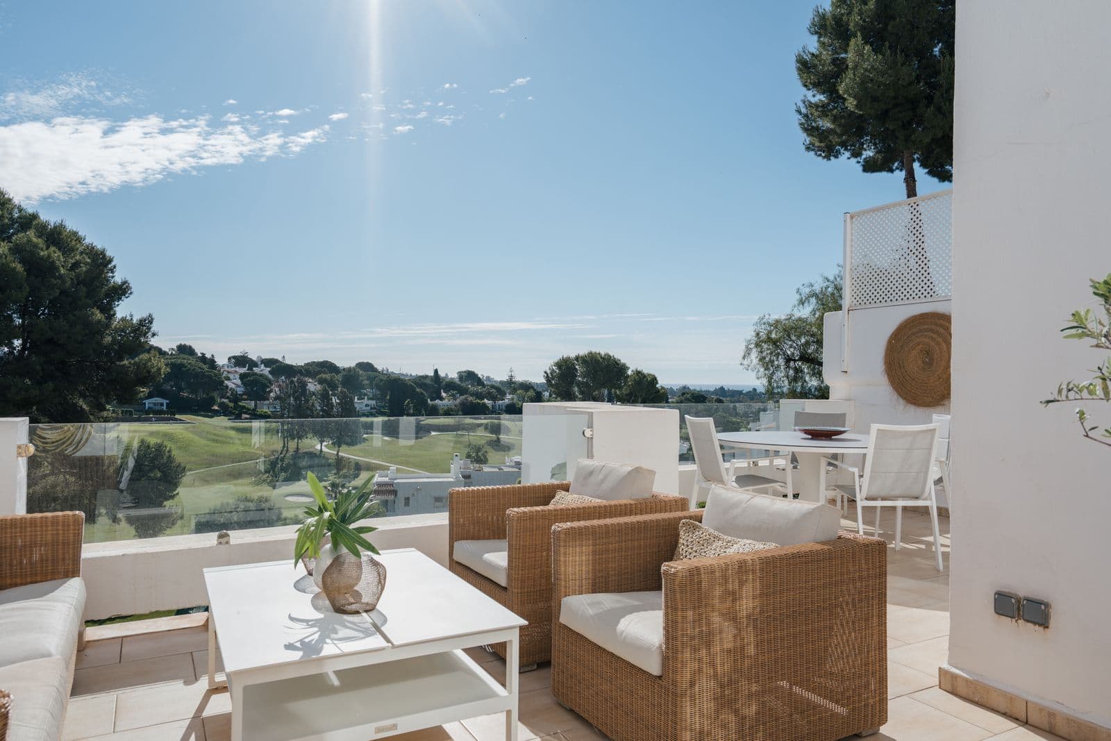 Penthouse in Nueva Andalucía, Nueva Andalucía
