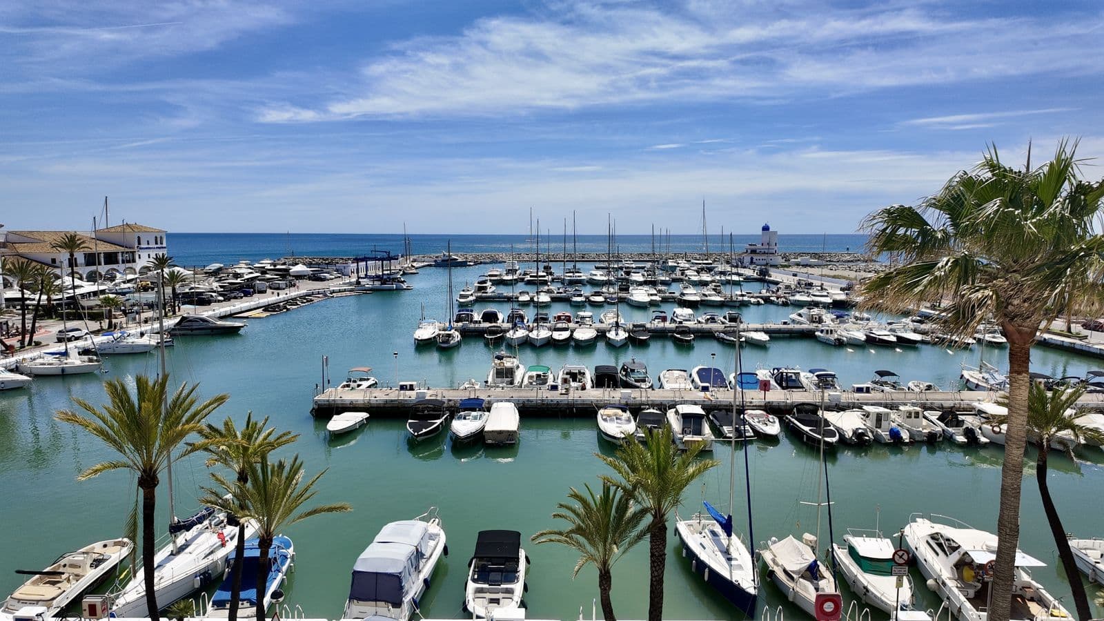 Penthouse Duplex in La Duquesa, Manilva