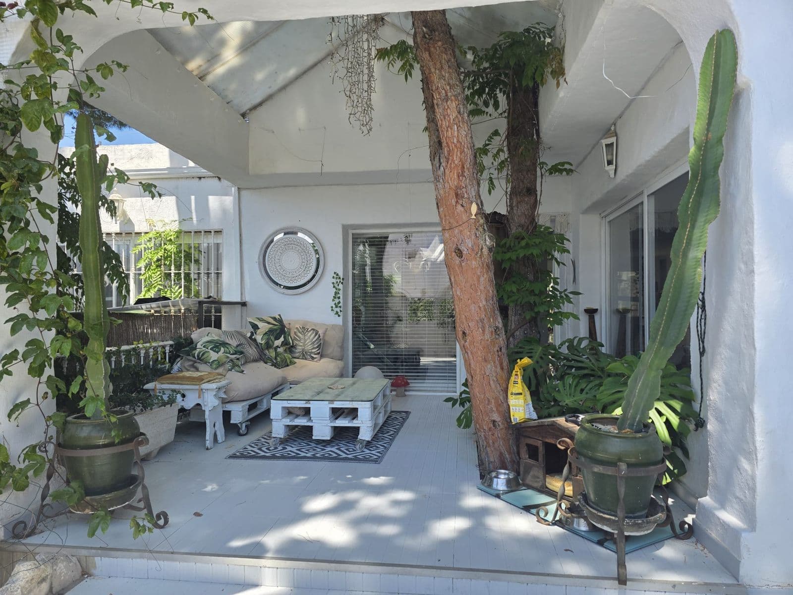 Bungalow in Hacienda Las Chapas, Marbella East