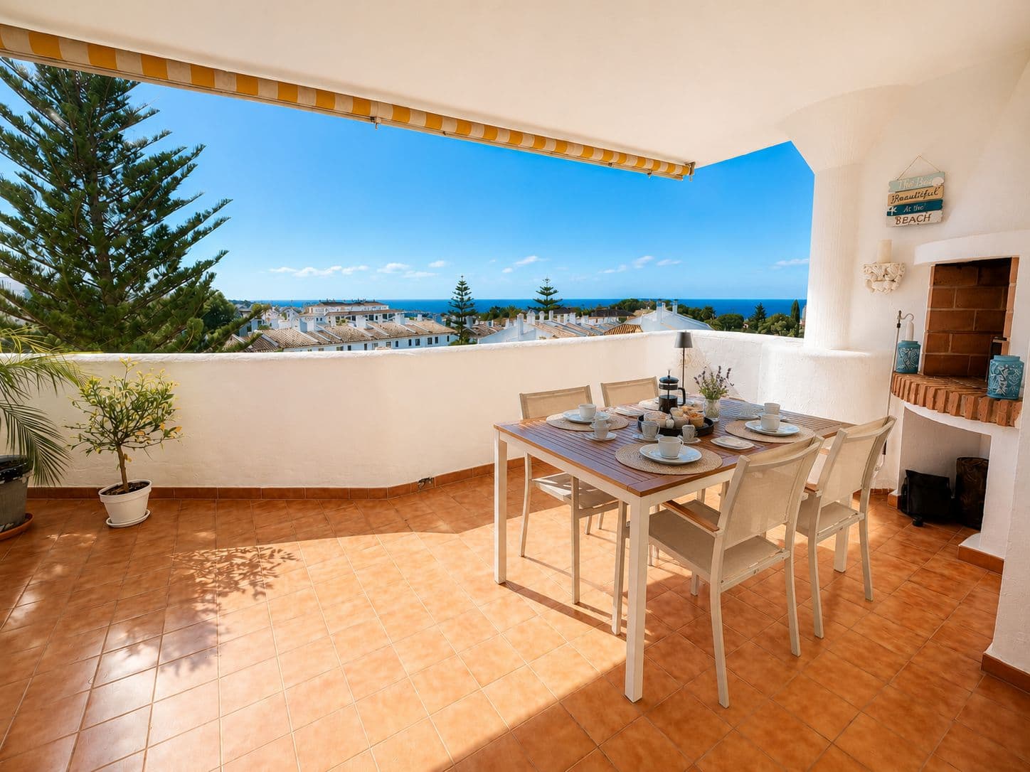 Middle Floor Apartment in Calahonda, Mijas
