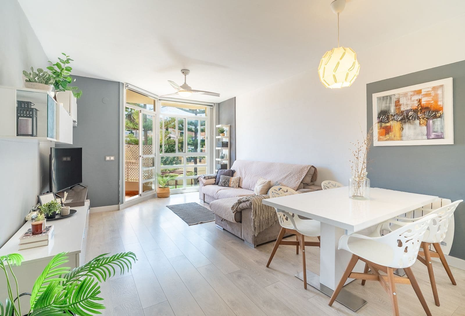 Middle Floor Apartment in La Cala Hills, Mijas