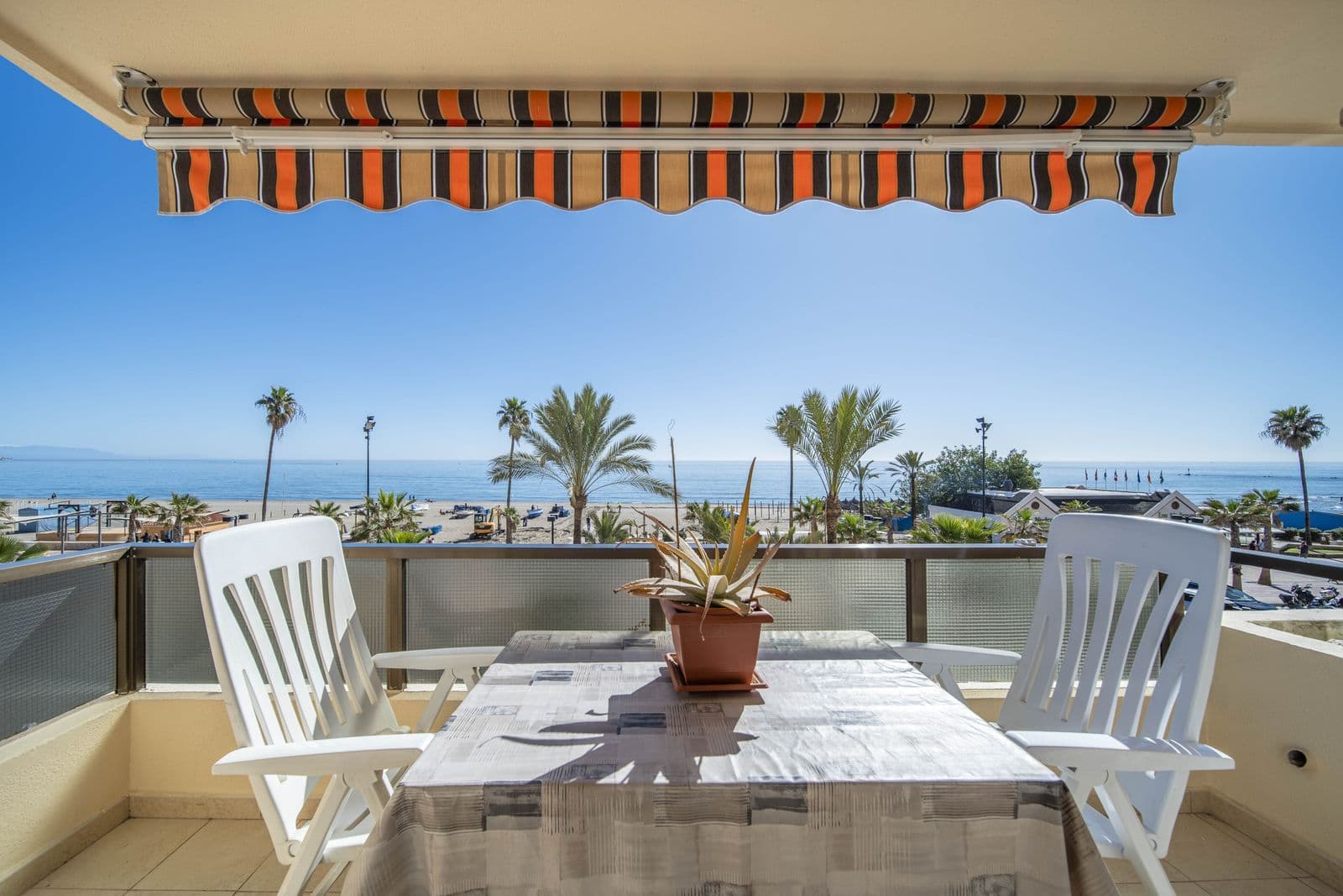 Middle Floor Apartment in Fuengirola, Fuengirola