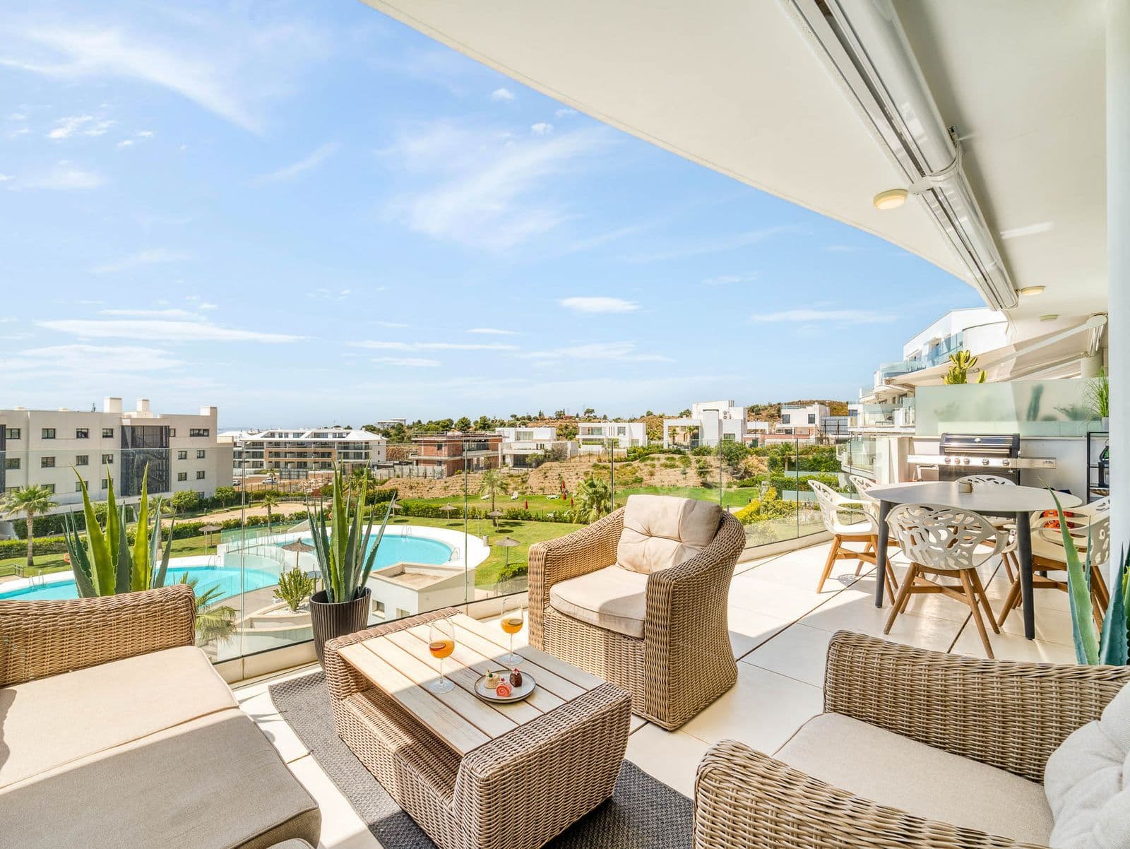 Middle Floor Apartment in Fuengirola, Fuengirola