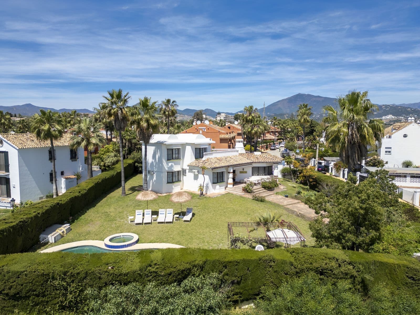 Detached Villa in Atalaya, Estepona