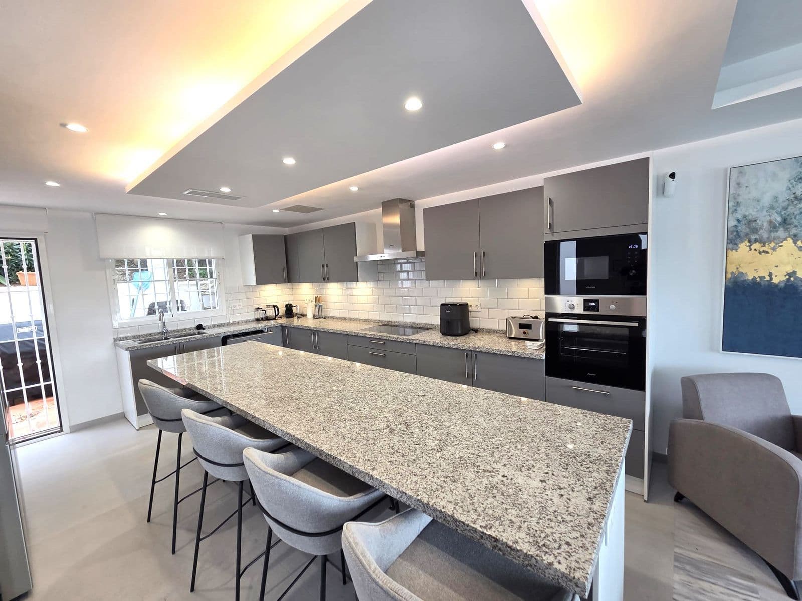 Semi-Detached House in Artola, Marbella East