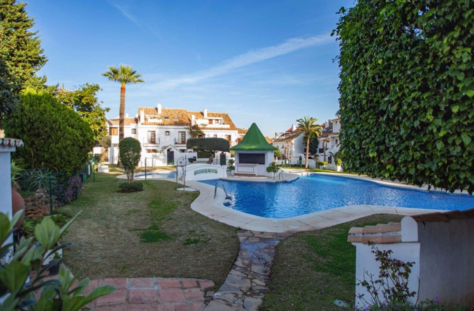 Semi-Detached House in Marbella, Marbella