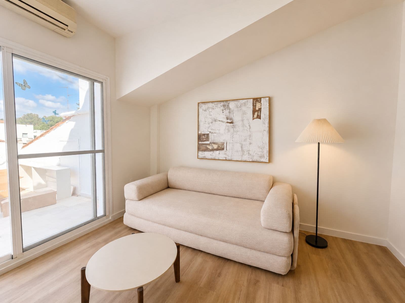 Top Floor Apartment in The Golden Mile, Marbella