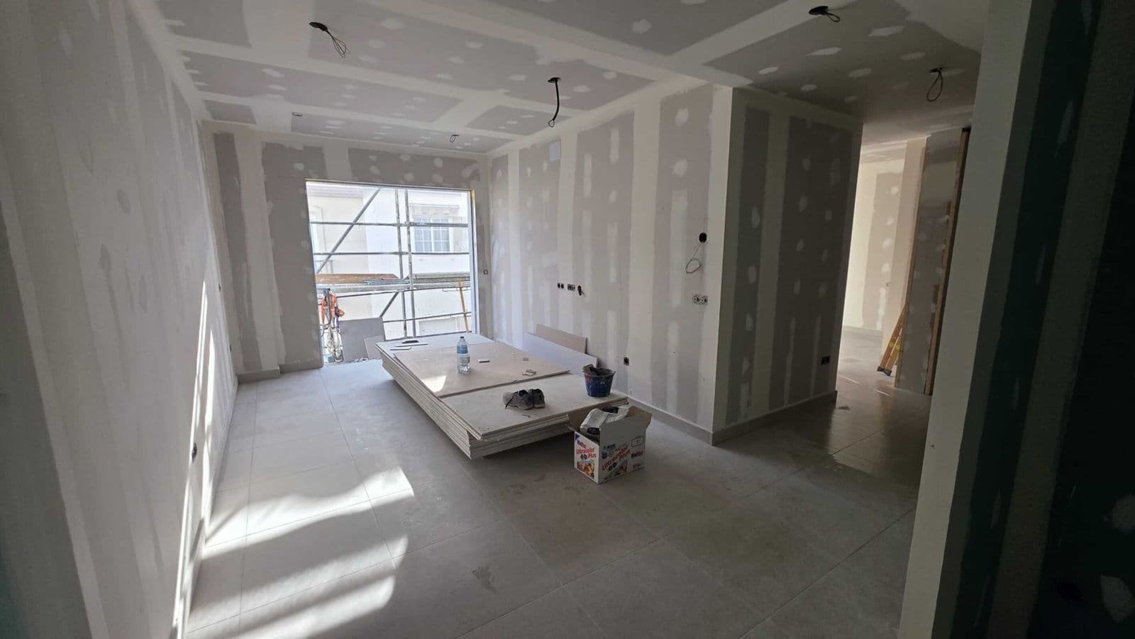 Middle Floor Apartment in Fuengirola, Fuengirola