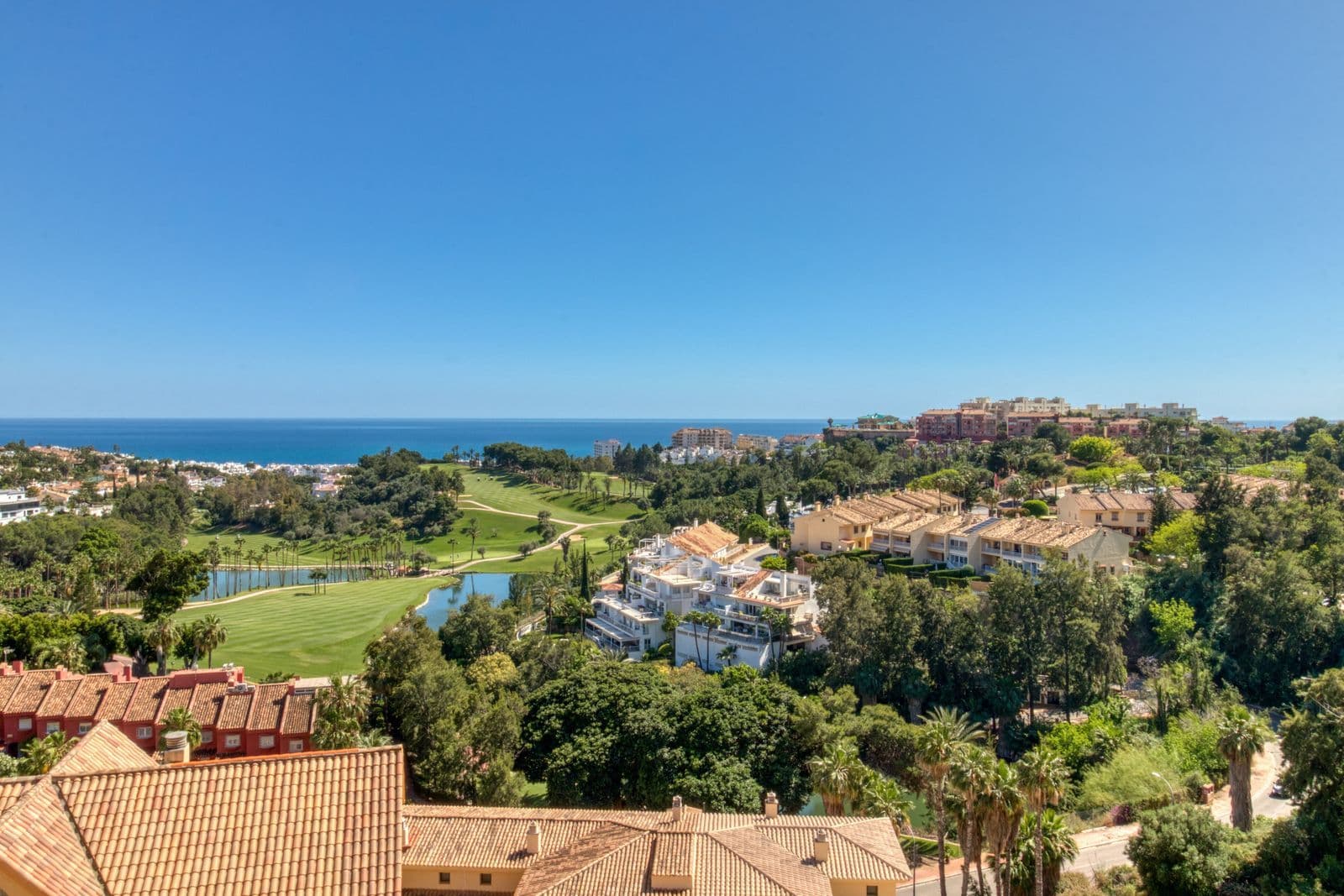 Penthouse in Benalmadena, Benalmádena