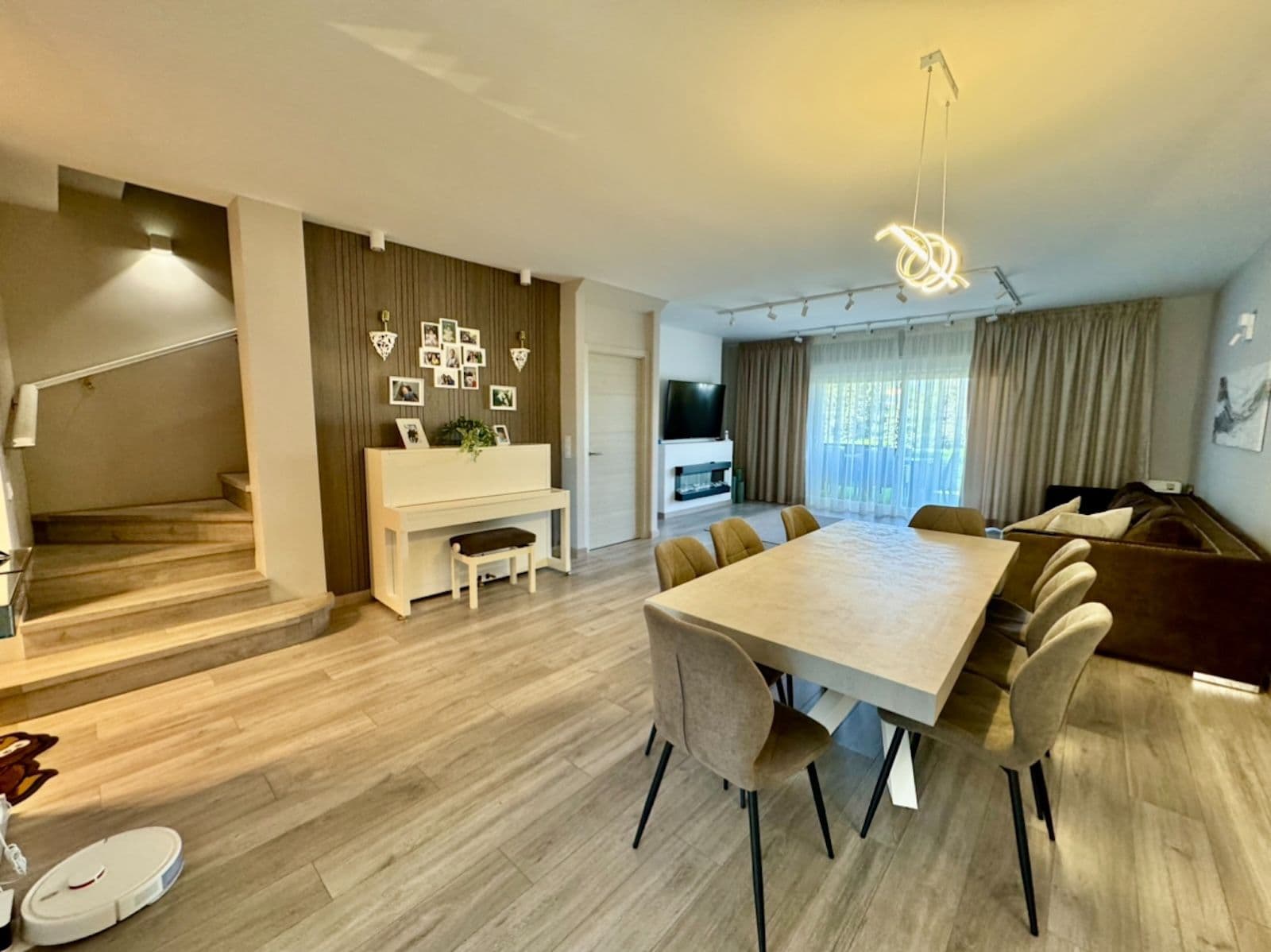 Townhouse in Atalaya, Estepona
