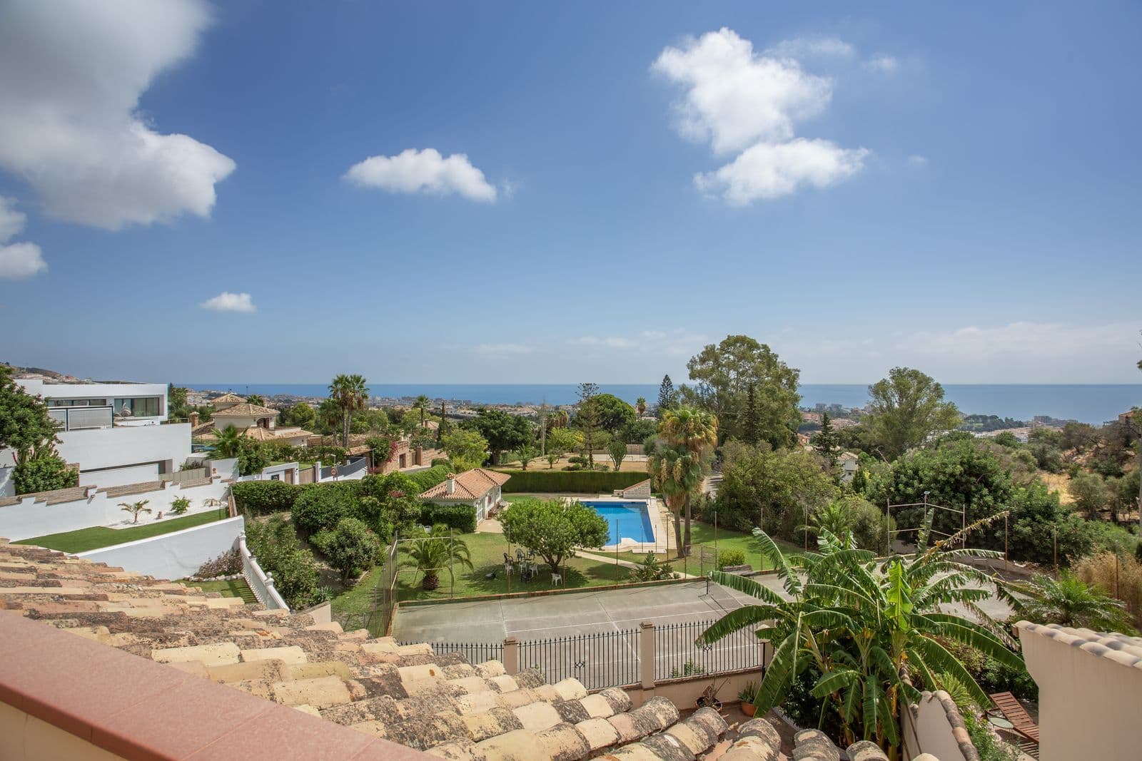 Semi-Detached House in Benalmadena, Benalmádena