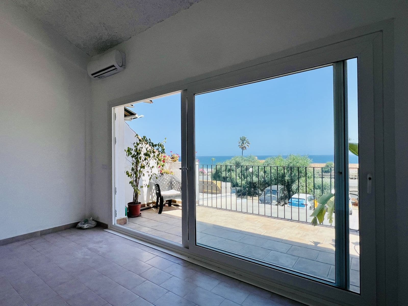 Middle Floor Apartment in Estepona, Estepona
