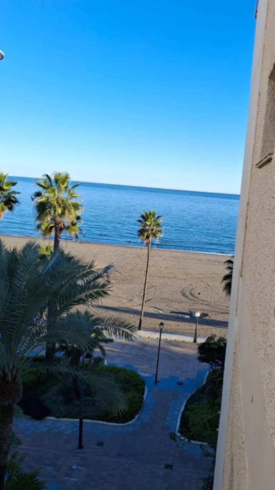 Middle Floor Apartment in Estepona, Estepona