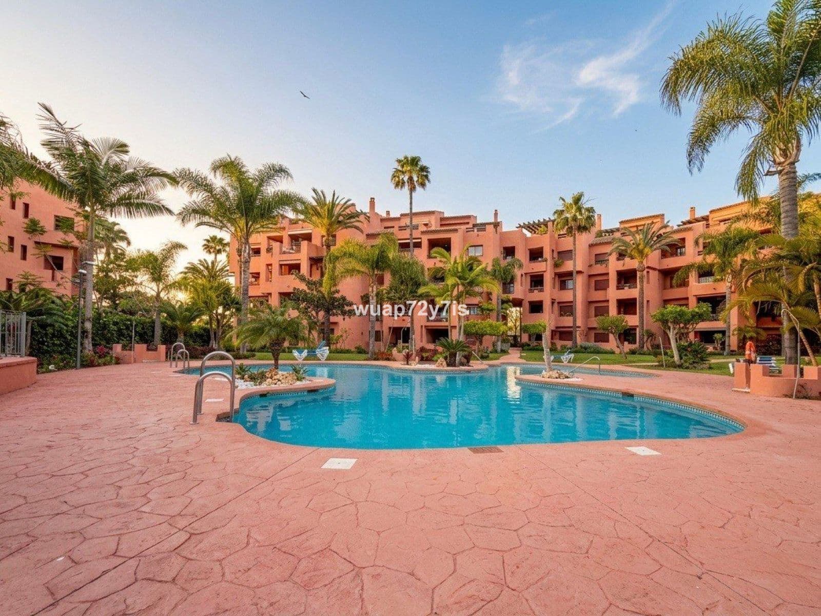 Ground Floor Apartment in El Rosario, Marbella East