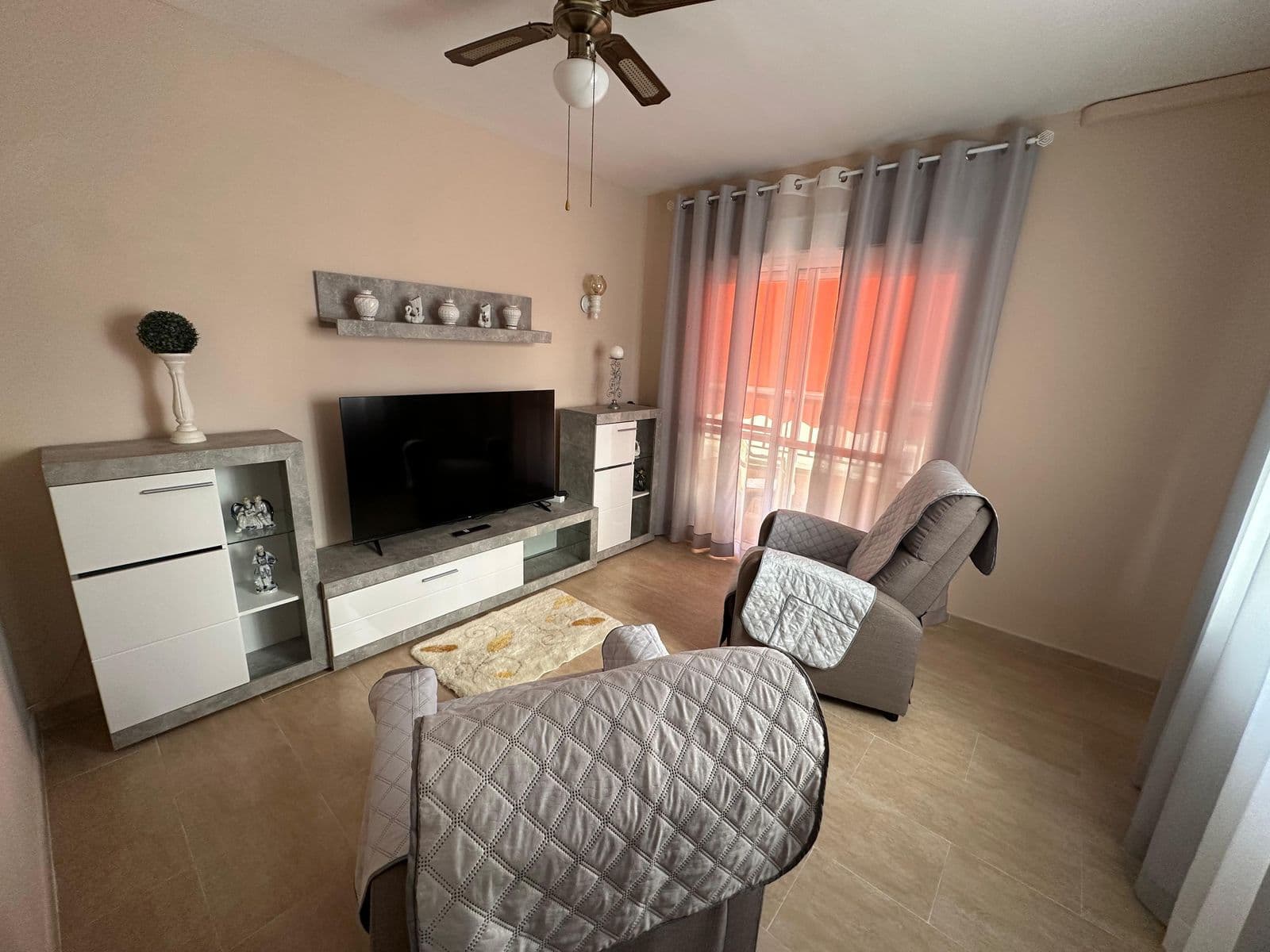 Middle Floor Apartment in Estepona, Estepona