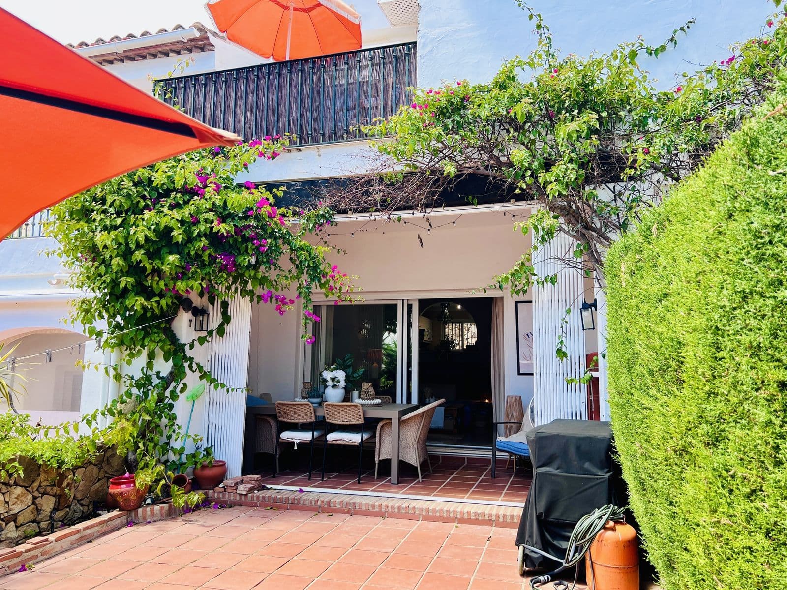 Townhouse in El Paraiso, Estepona