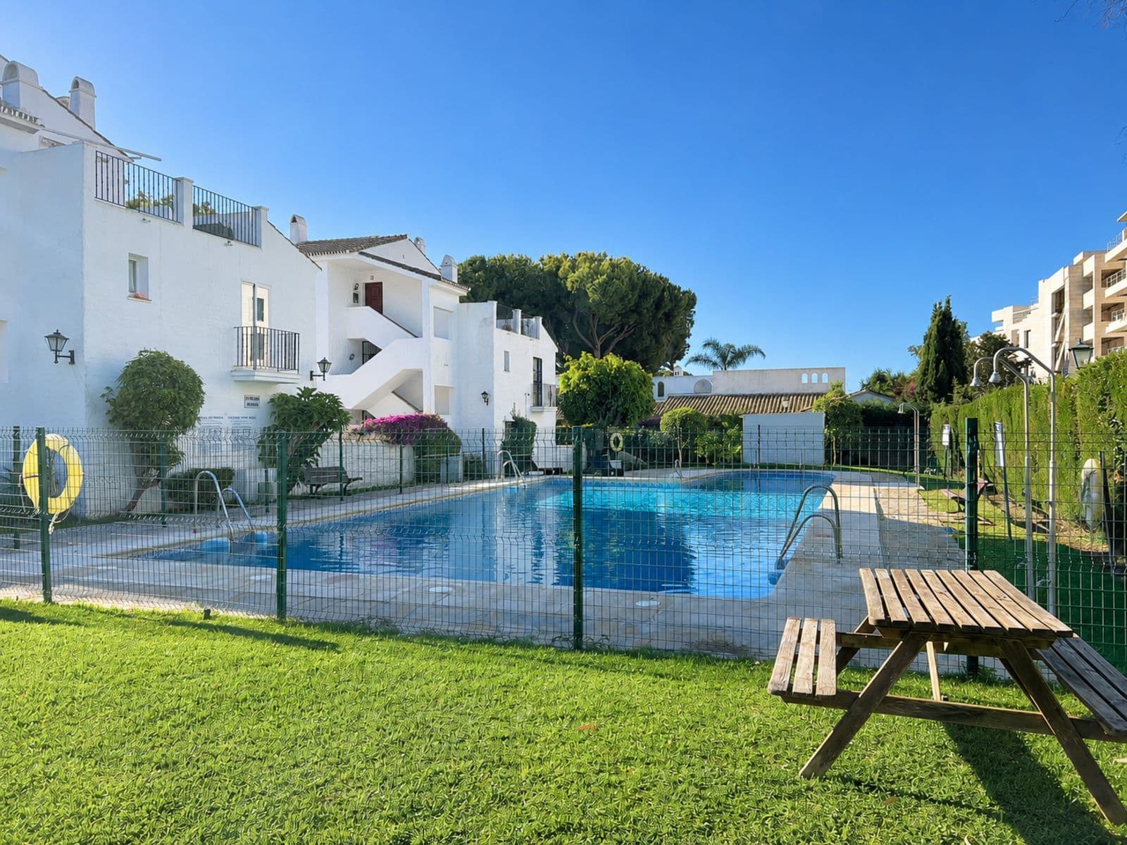 Top Floor Apartment in Benamara, Estepona
