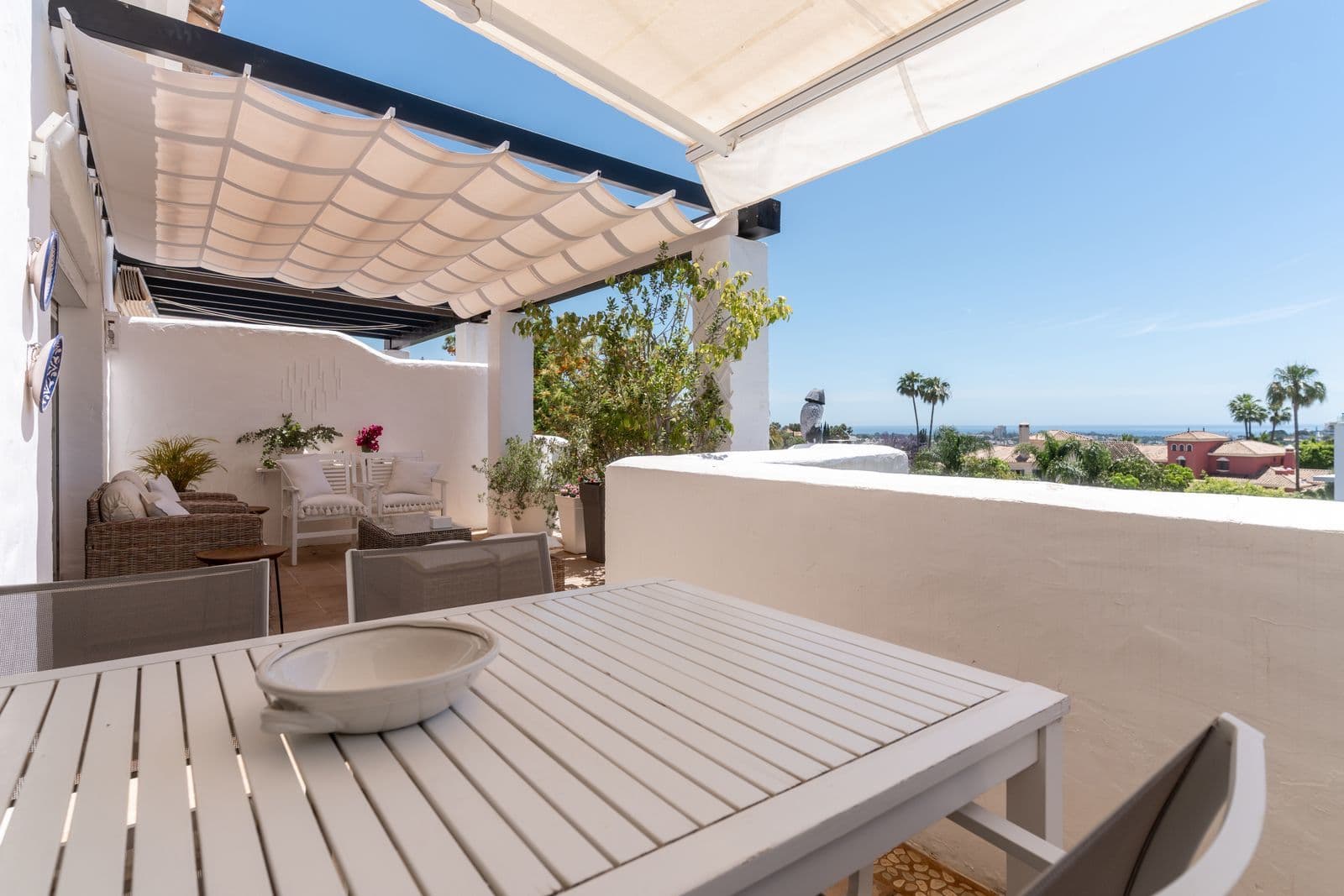 Penthouse in Nueva Andalucía, Nueva Andalucía