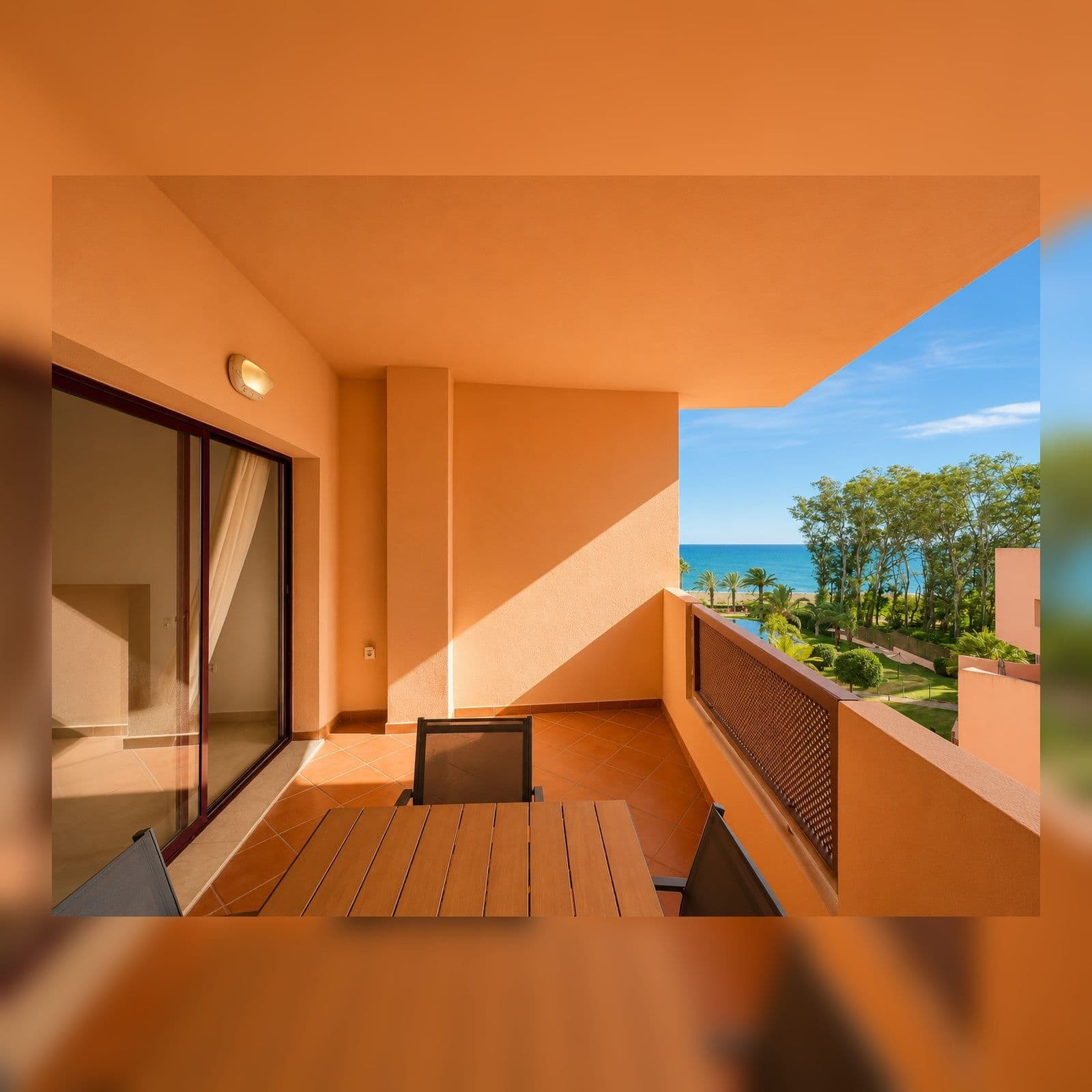 Middle Floor Apartment in Manilva, Manilva