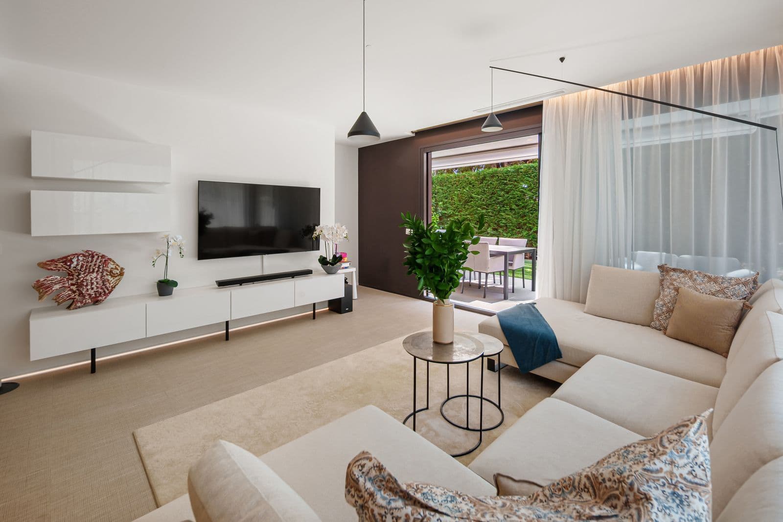 Ground Floor Apartment in Marbesa, Marbella East