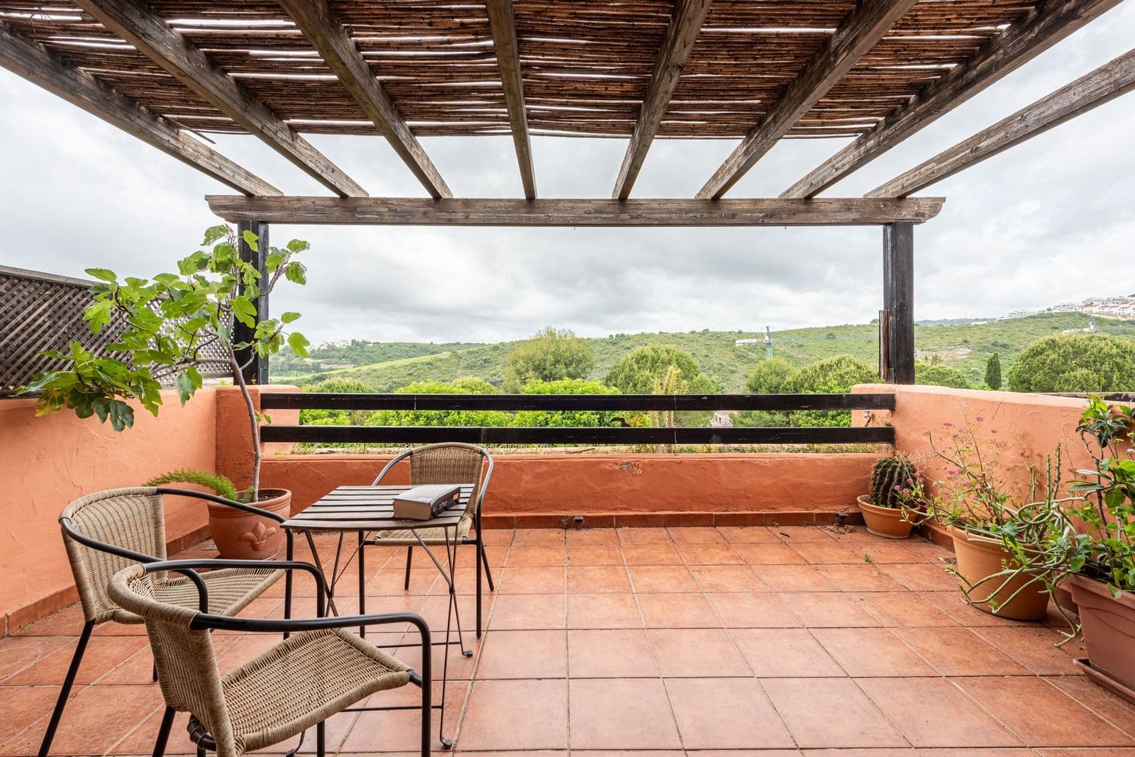 Middle Floor Apartment in Casares, Casares
