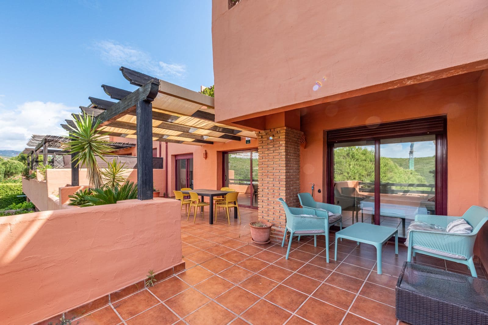 Middle Floor Apartment in Casares, Casares