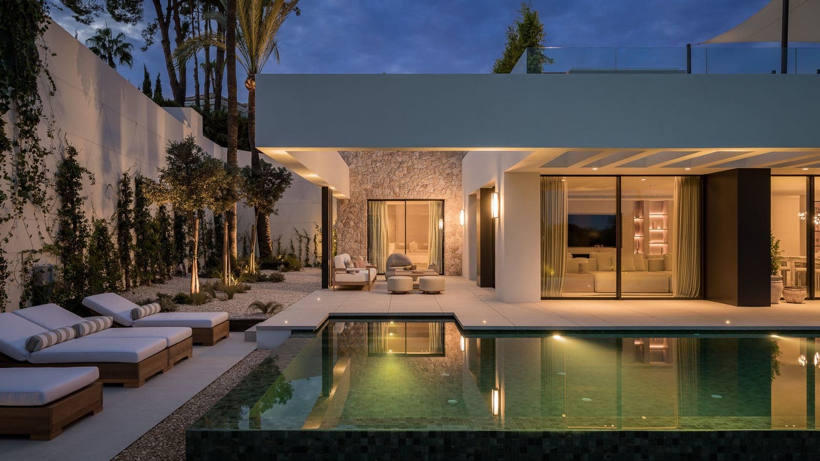 Detached Villa in Nueva Andalucía, Nueva Andalucía