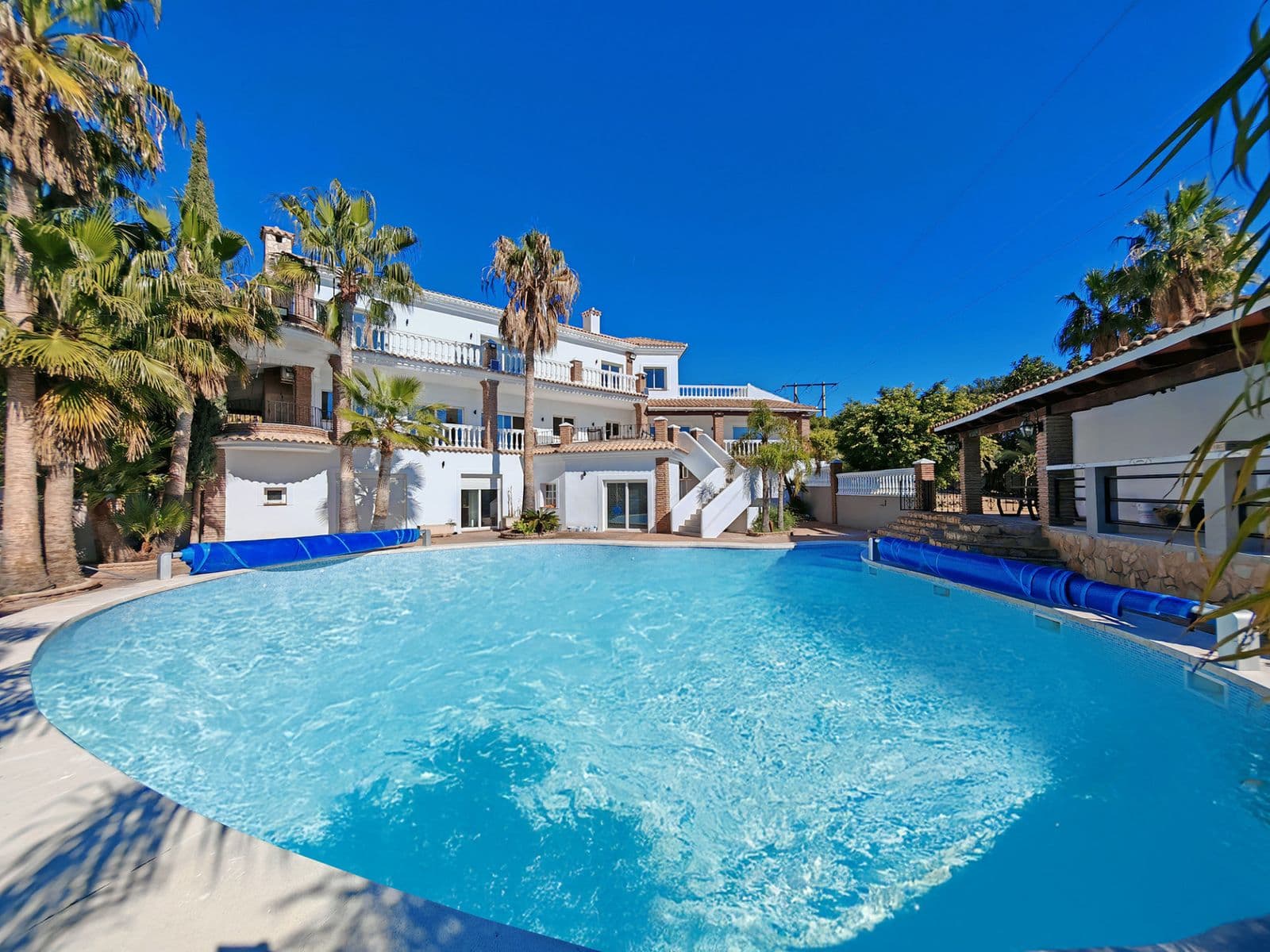 Detached Villa in Benalmadena, Benalmádena