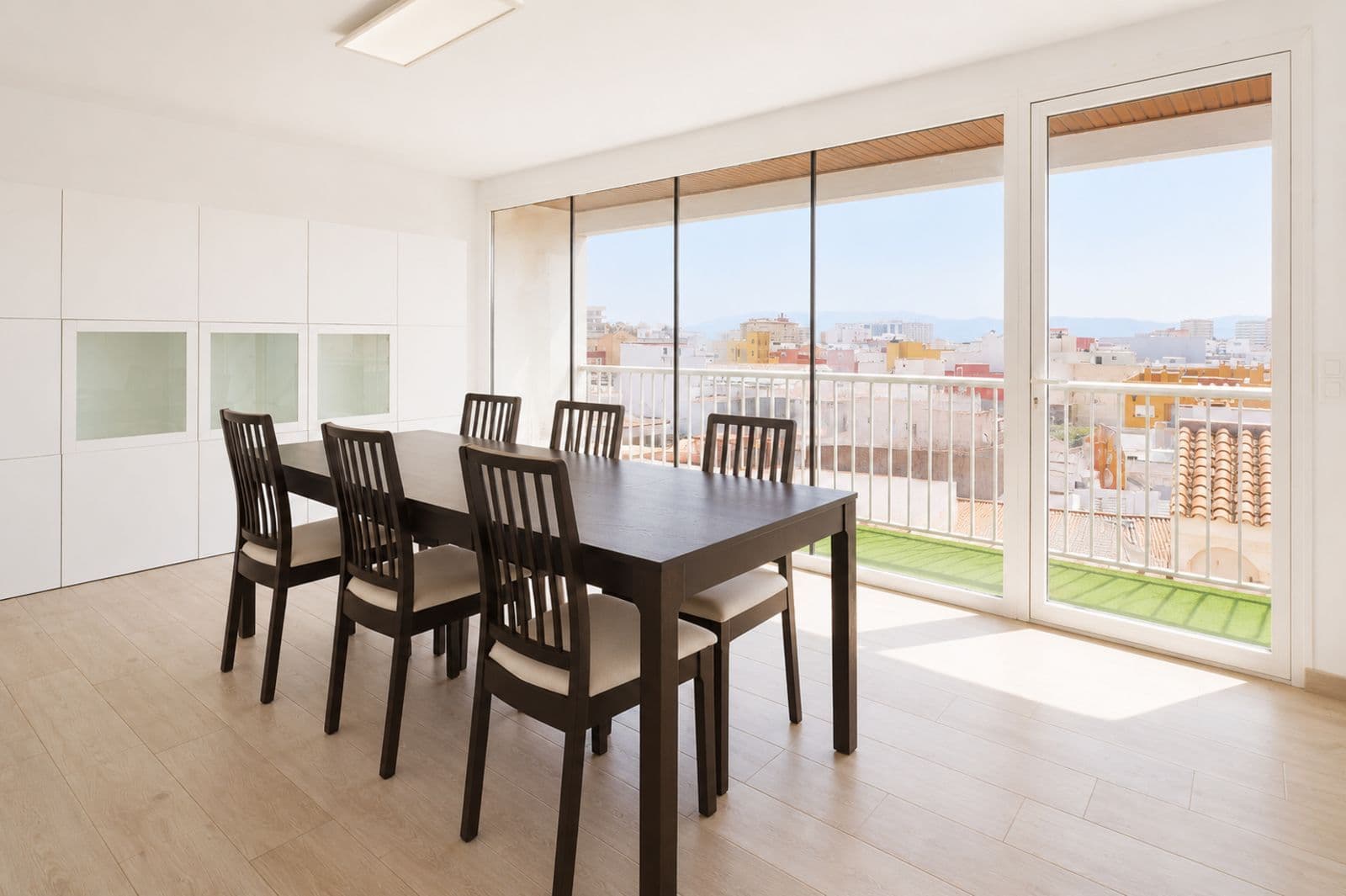 Penthouse in La Línea, La Línea