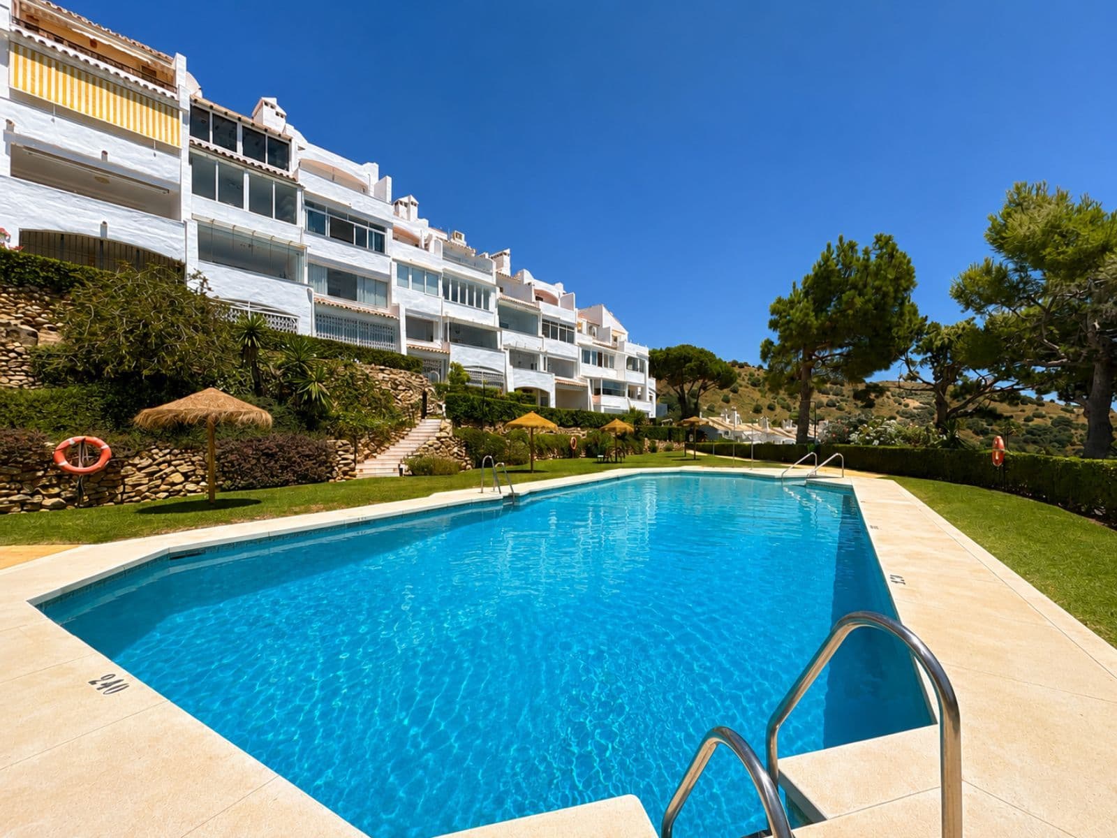 Penthouse Duplex in Calahonda, Mijas