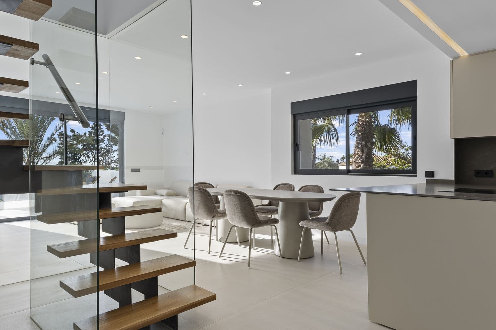 Penthouse Duplex in El Paraiso, Estepona