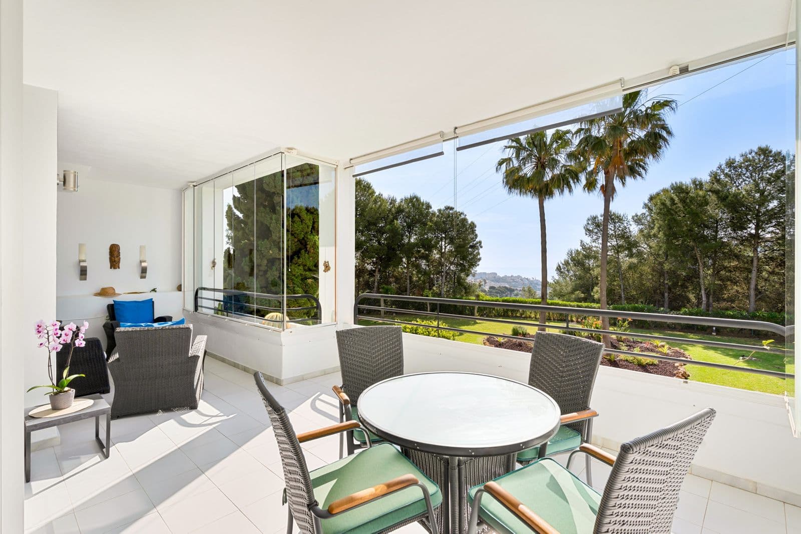 Middle Floor Apartment in Mijas Costa, Mijas